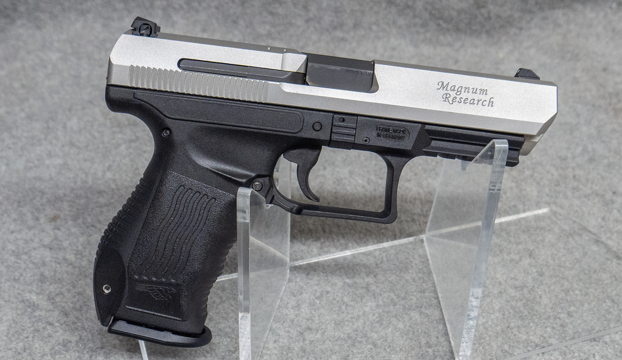 Image of Magnum Research ~ MR9 Eagle ~ 9mm Luger