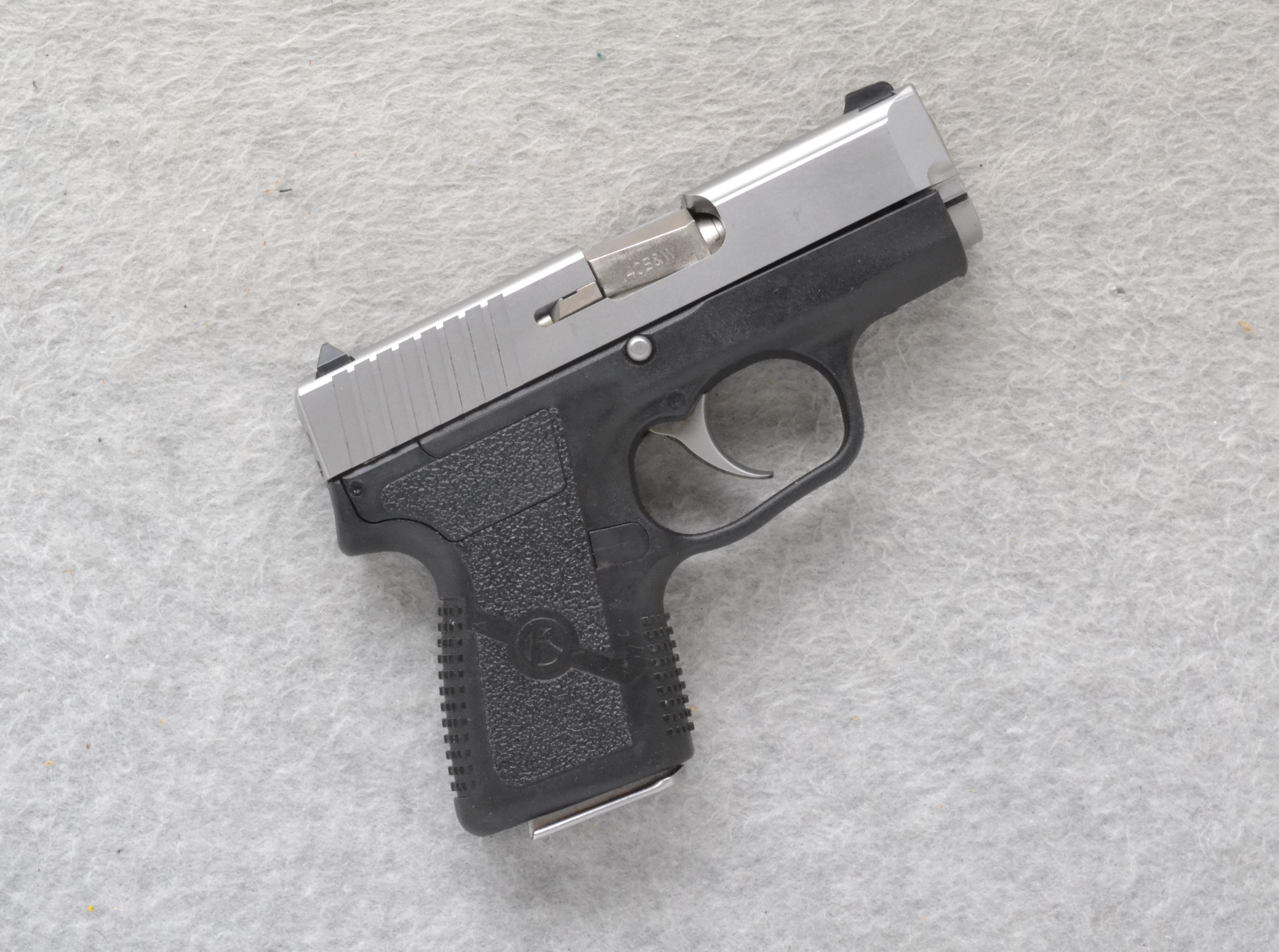 Kahr Arms ~ PM40 ~ .40 S&W - Bass Pro Shops