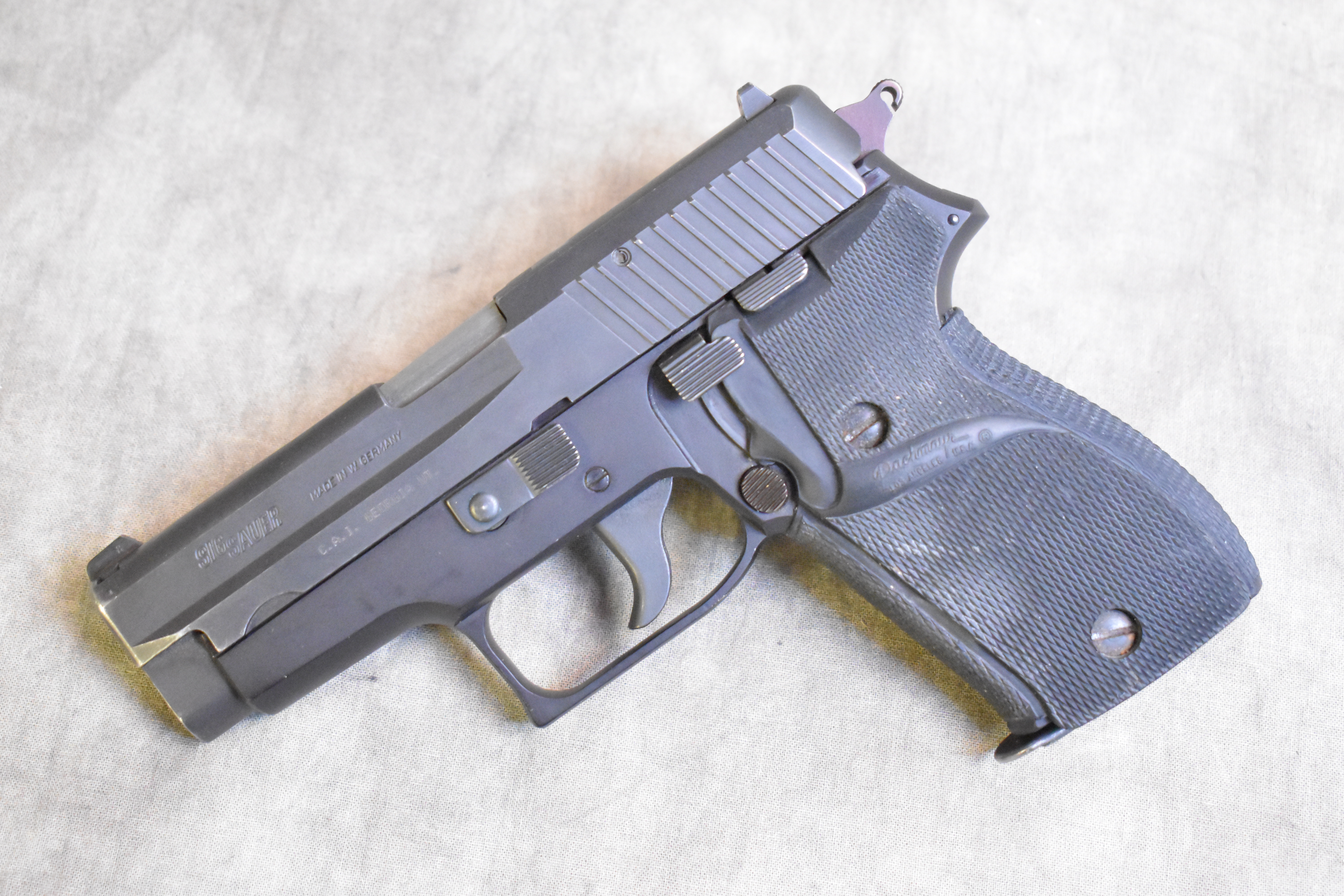 Image of Sig Sauer ~ P6 ~ 9mm