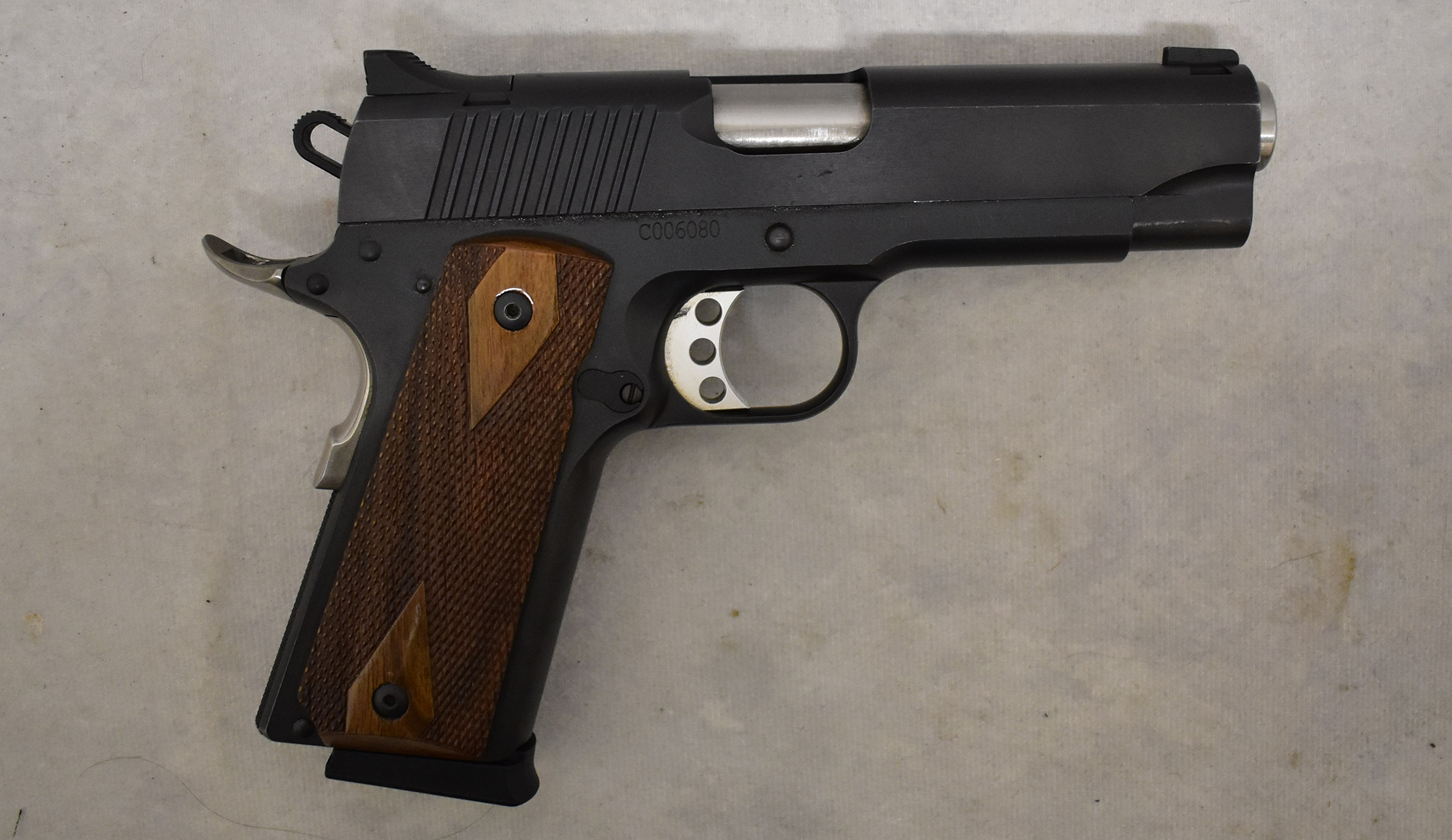 Image of Magnum Research Inc ~ Desert Eagle 1911 C ~ .45 ACP