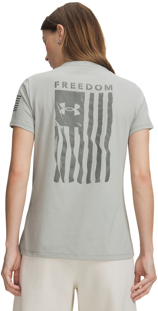 Image of Under Armour Freedom Flag Supersoft Short-Sleeve T-Shirt - Titanium