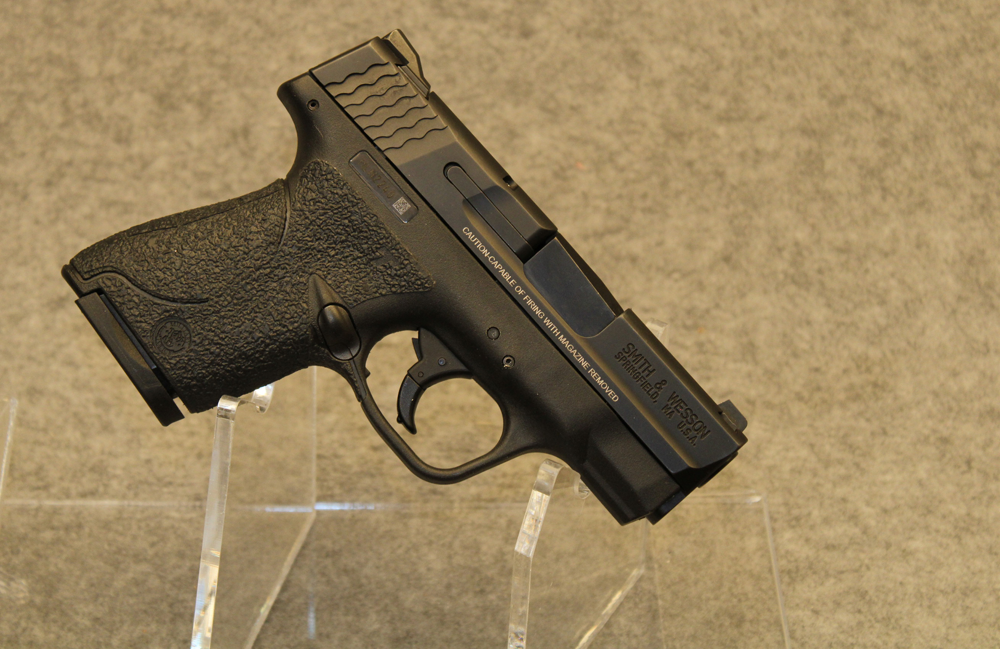Smith &Wesson~M&ampP 9 Shield~9mm - Smith & Wesson