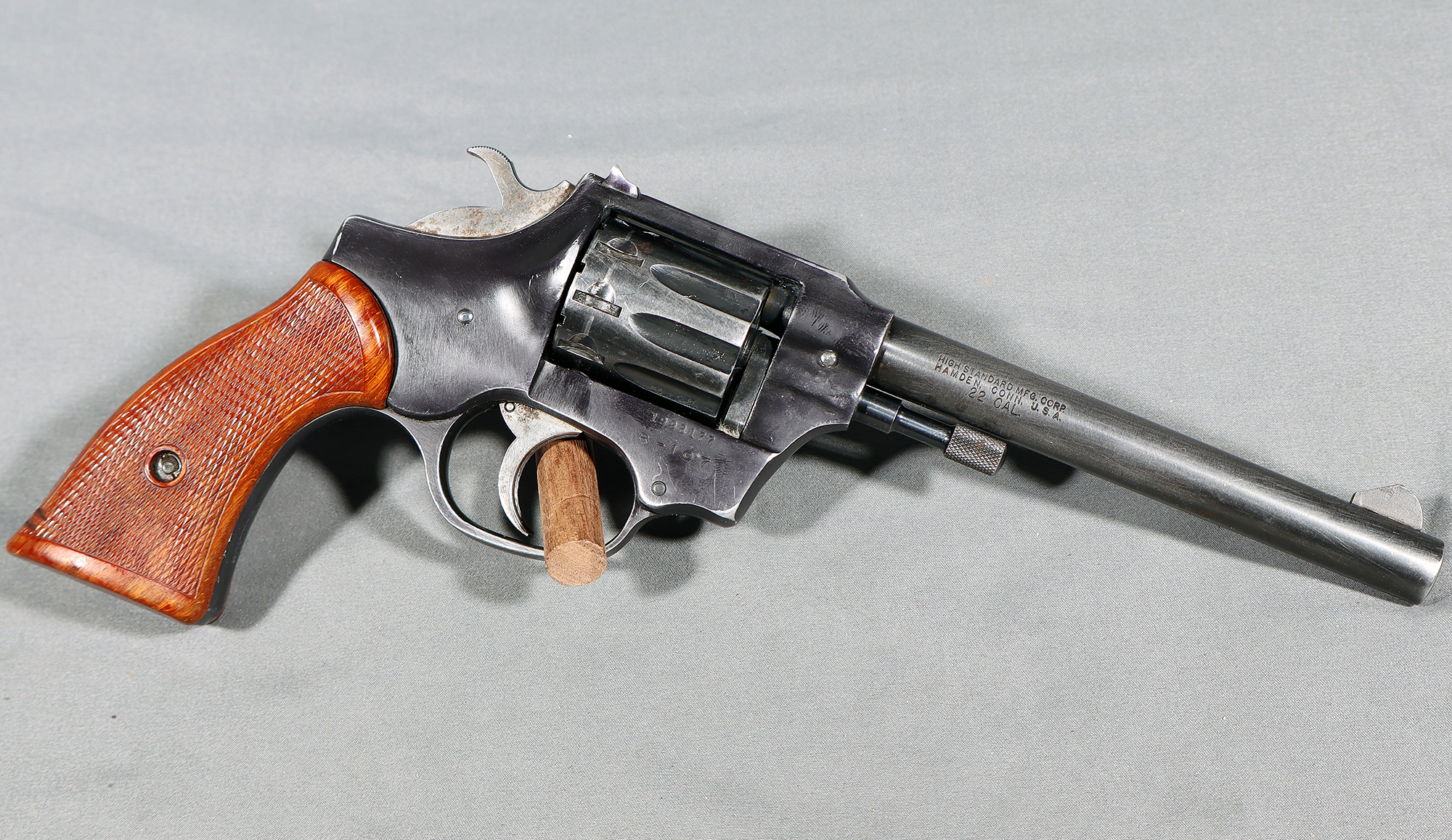 Image of High Standard ~ Sentinel Deluxe ~ .22 Long rifle