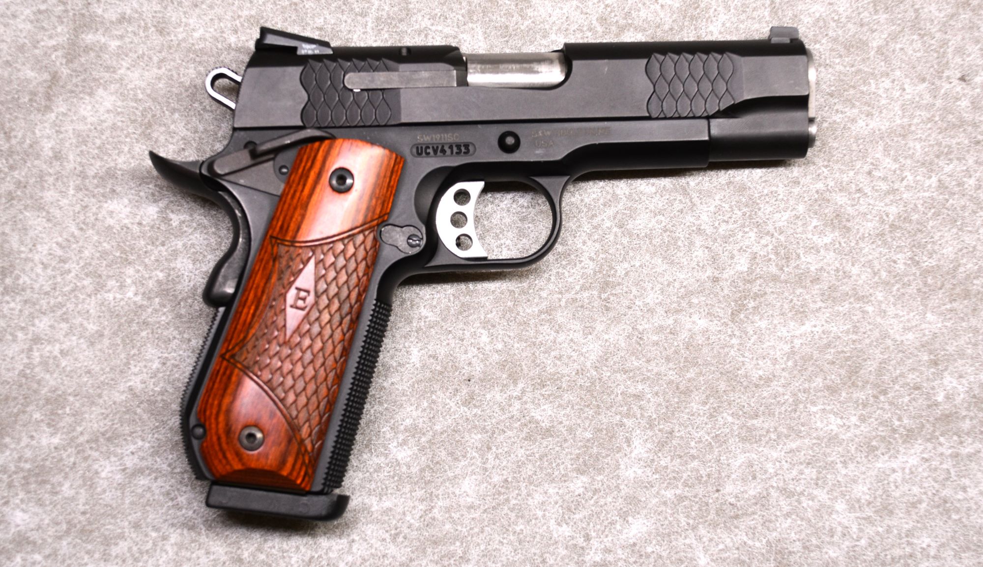 Image of Smith & Wesson ~ SW1911SC ~ .45 Auto