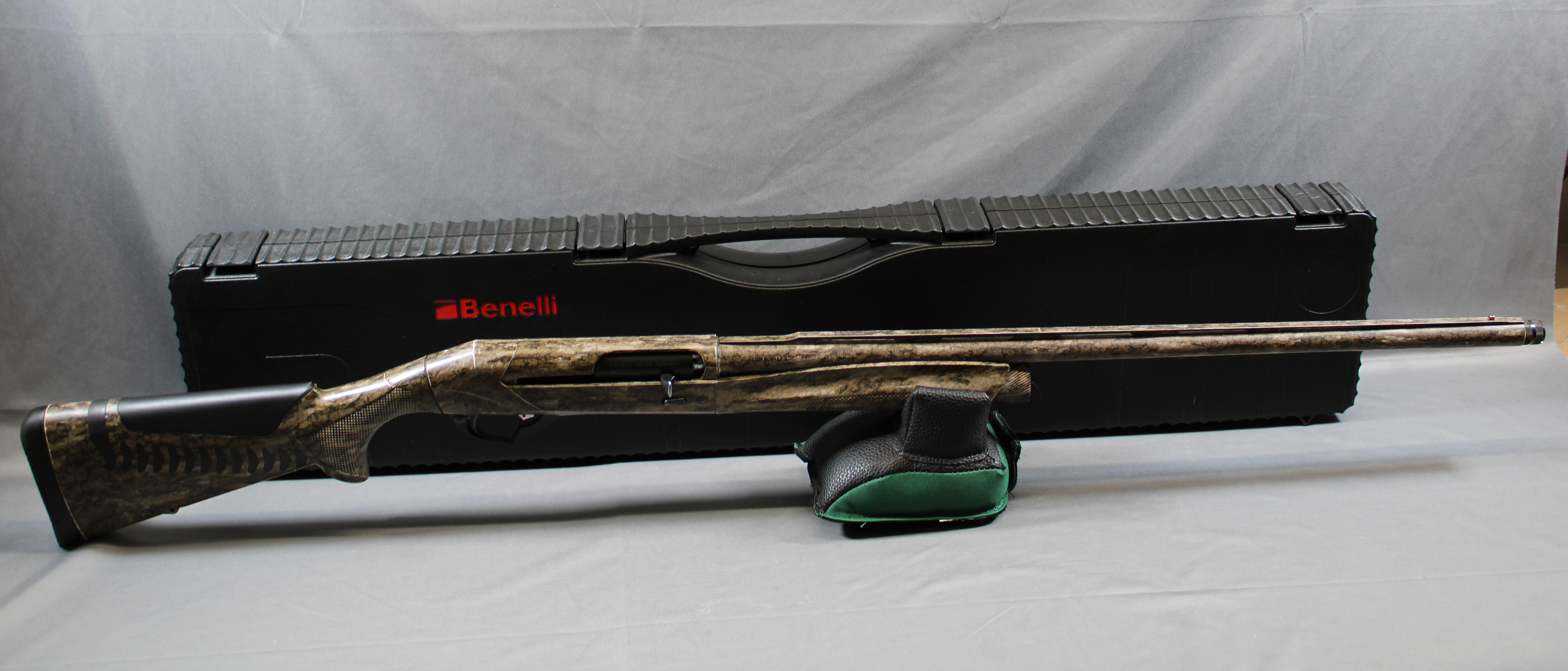 Image of Benelli ~ Super Black Eagle 3 ~ 12 Gauge