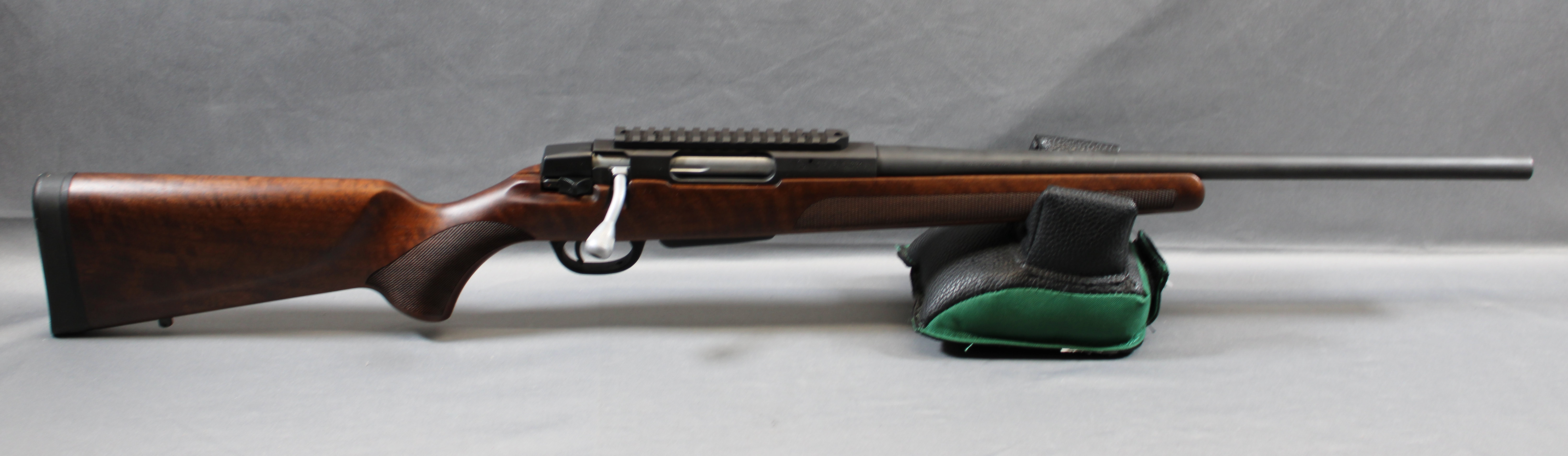 Savage ~ 334 ~ .243 Winchester - Bass Pro Shops