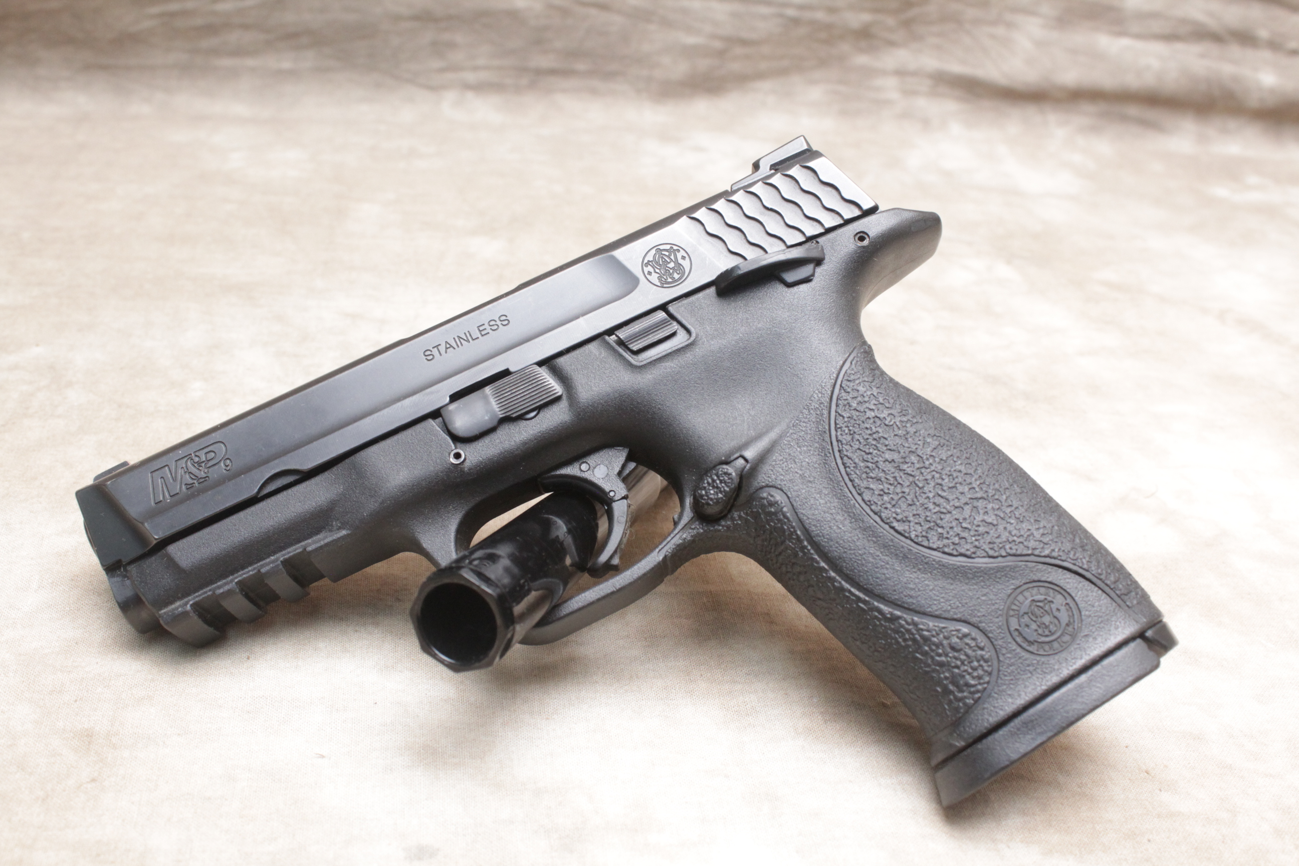 Image of Smith & Wesson ~ M&P ~ 9MM