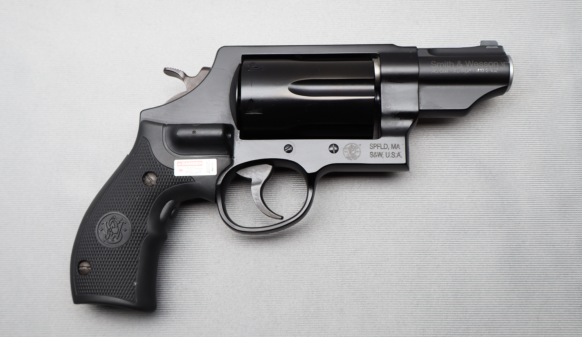 Image of Smith & Wesson ~ Governor ~ .45 Colt/.410