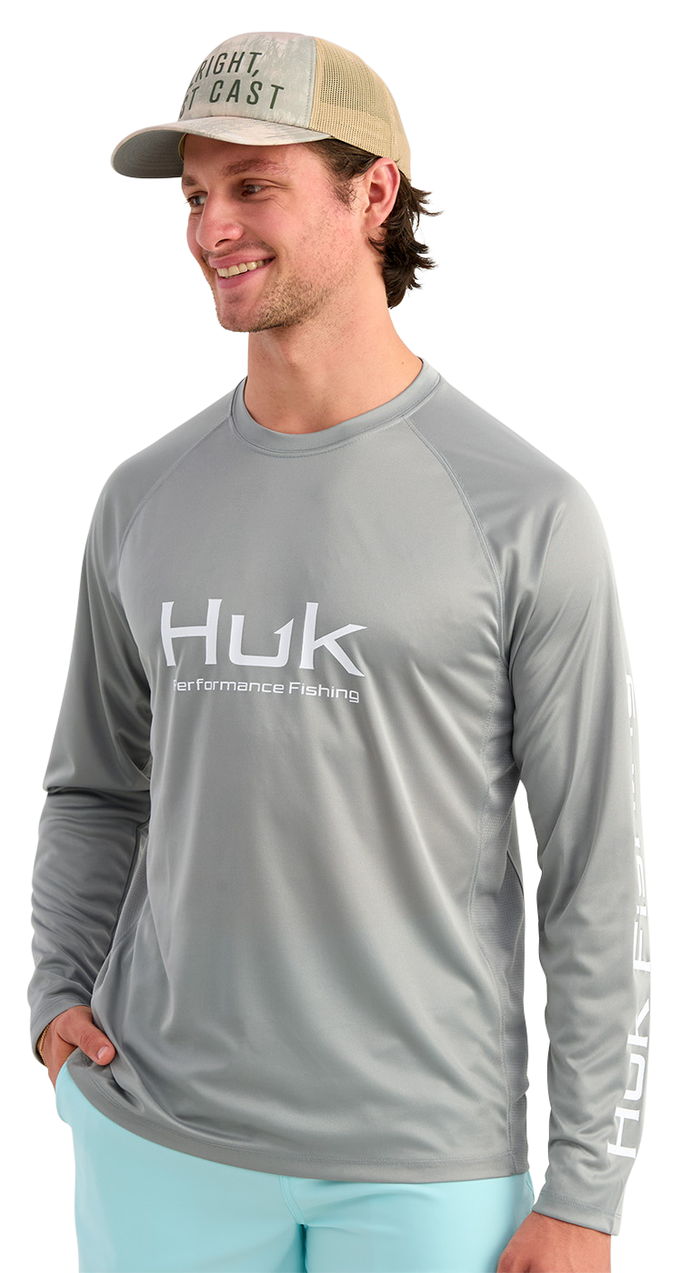 Image of Huk Vented Pursuit Logo Graphic Long-Sleeve Shirt - Sharkskin