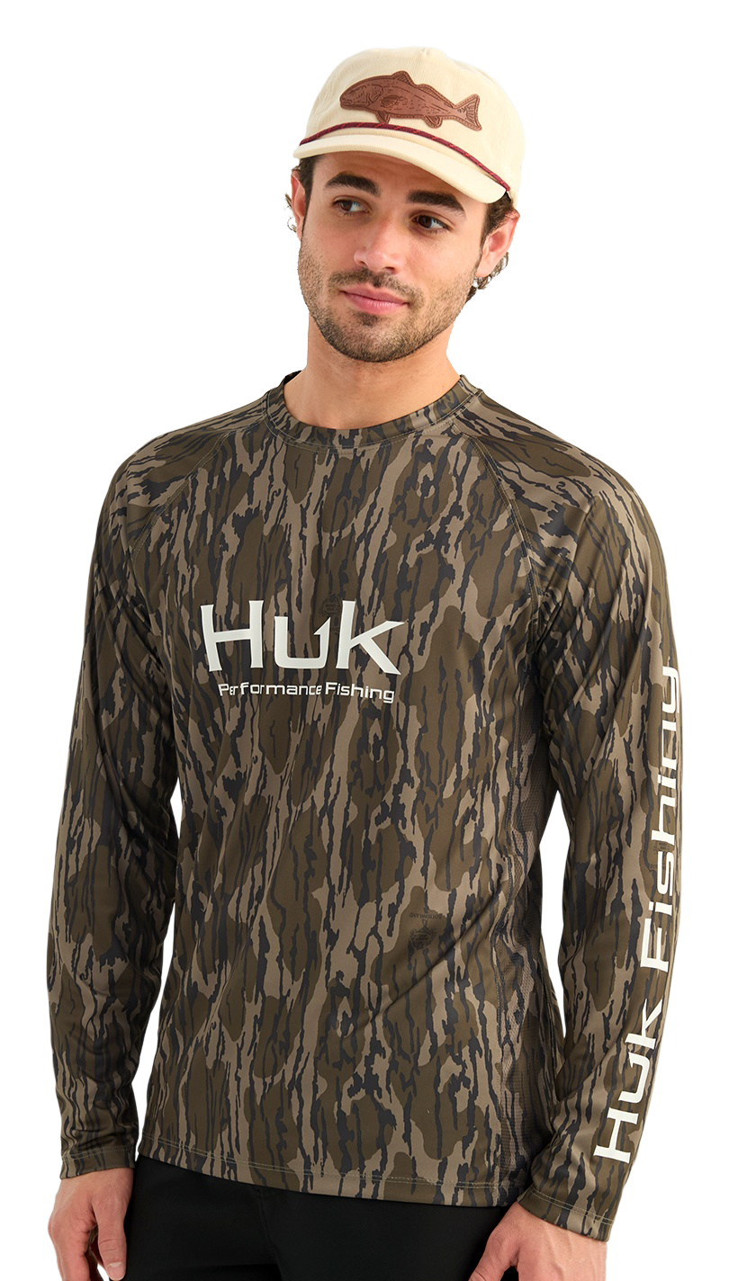 Image of Huk Pursuit Mossy Oak Long-Sleeve T-Shirt - Mossy Oak Bottomland