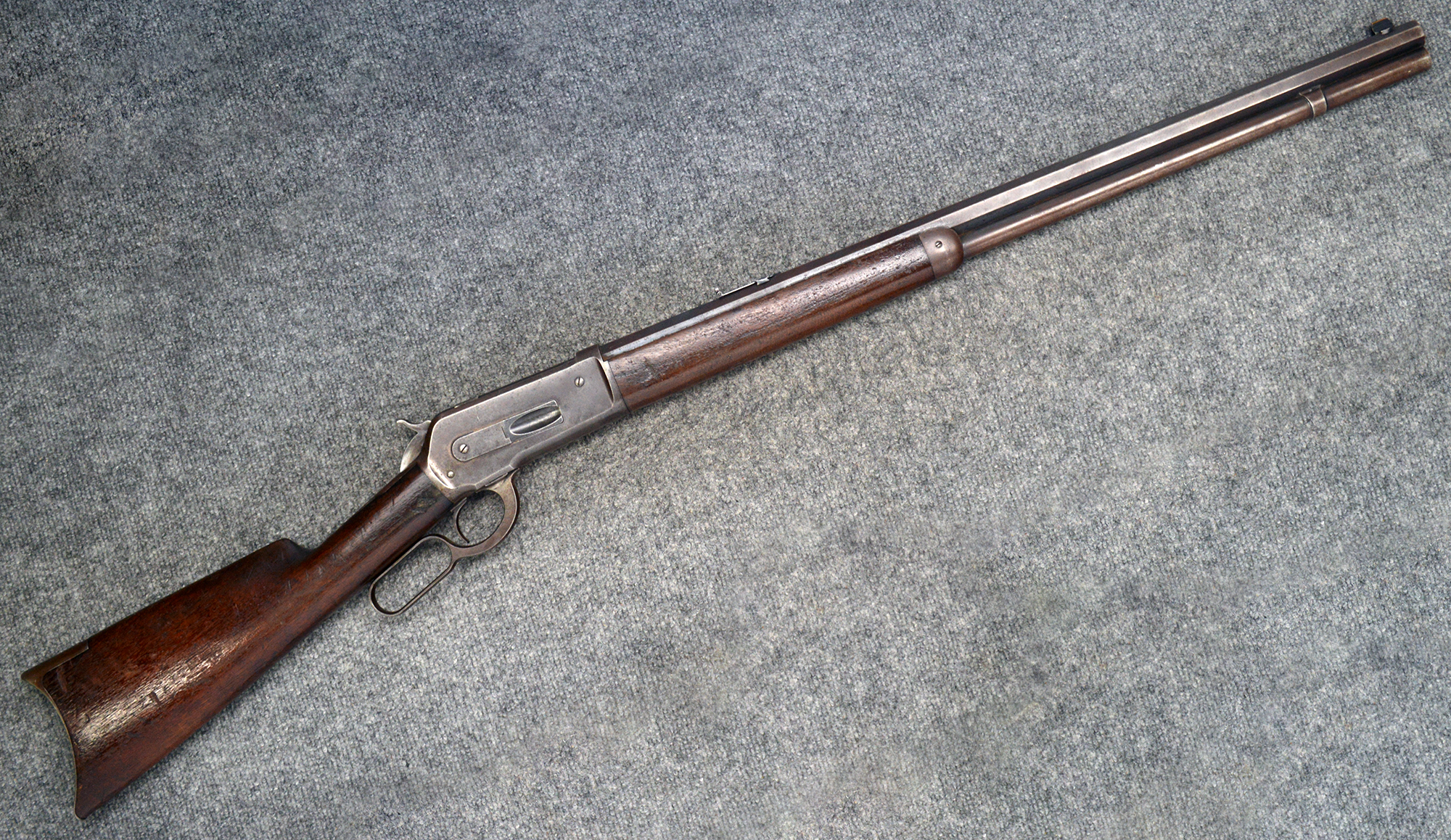 Image of Winchester ~ 1886 ~ .40-65 WCF