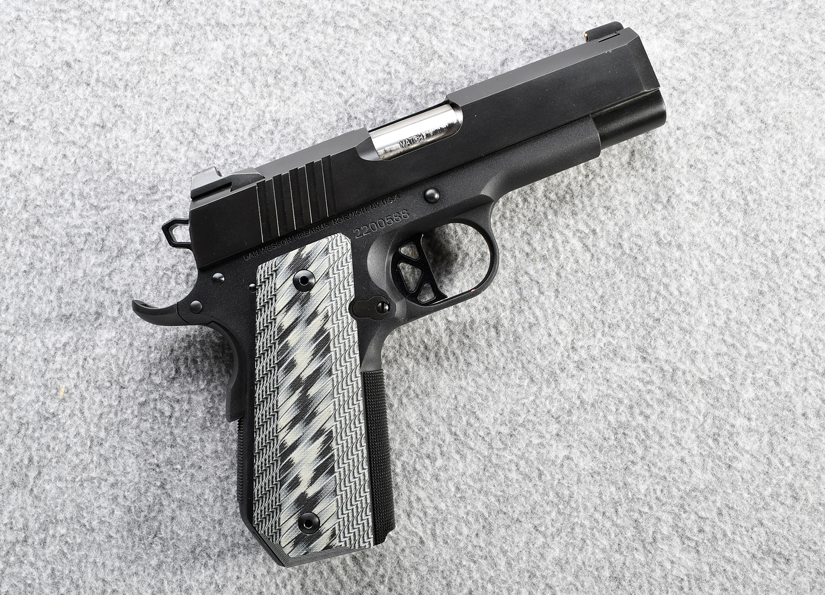 Dan Wesson ~ ECP ~ 9mm - Bass Pro Shops