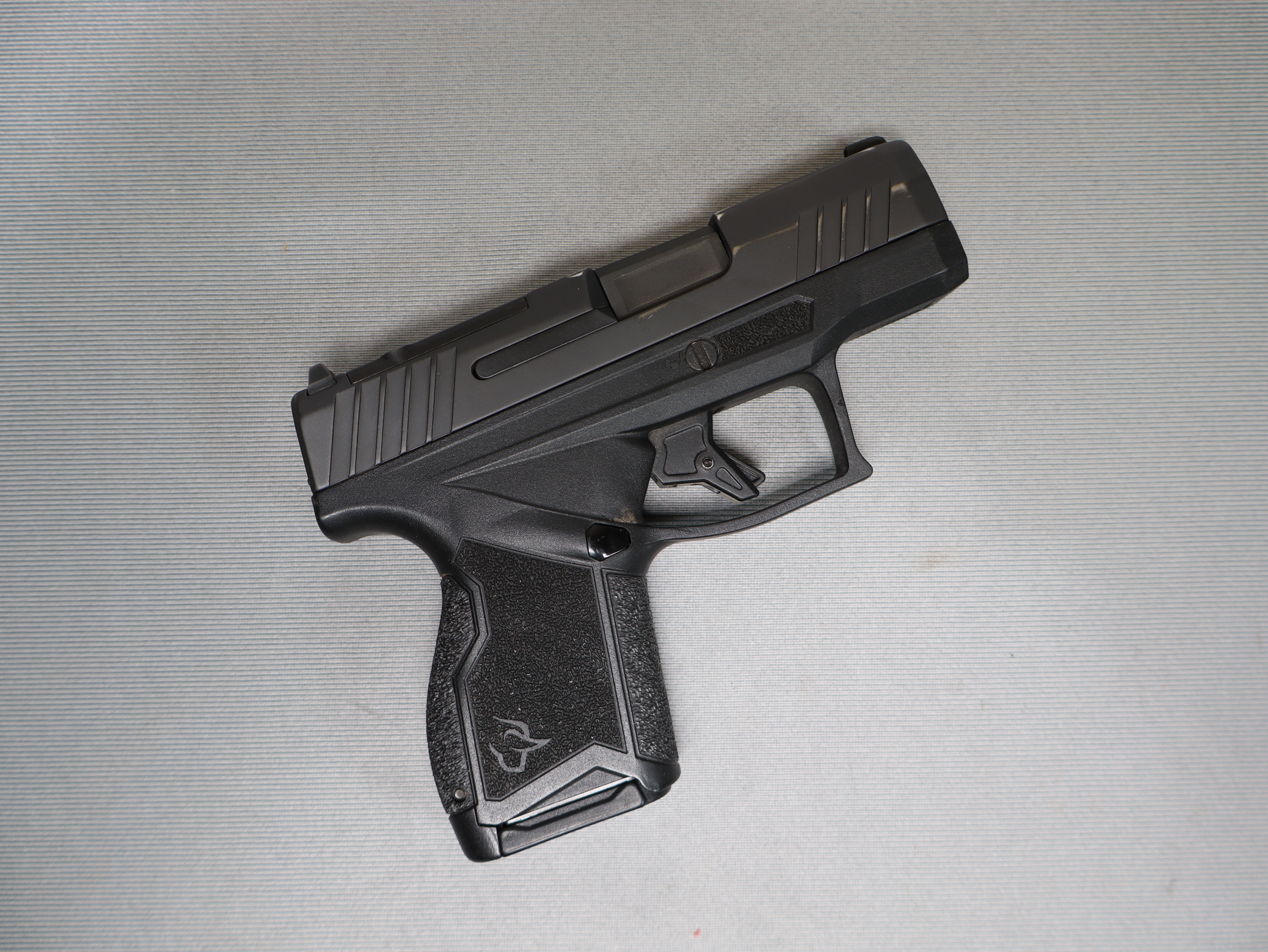 Taurus ~ GX4 ~ 9mm Luger - Taurus