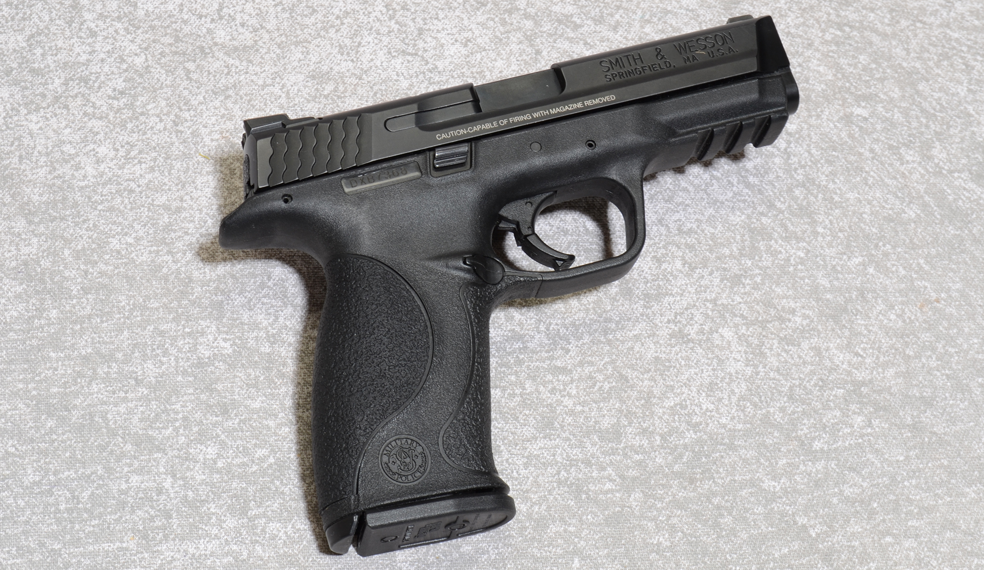 Smith & Wesson M&P 9 Pistol, 9mm Luger, 4.25 Inch Barrel, 1 3/4 lbs. - Bass Pro Shops