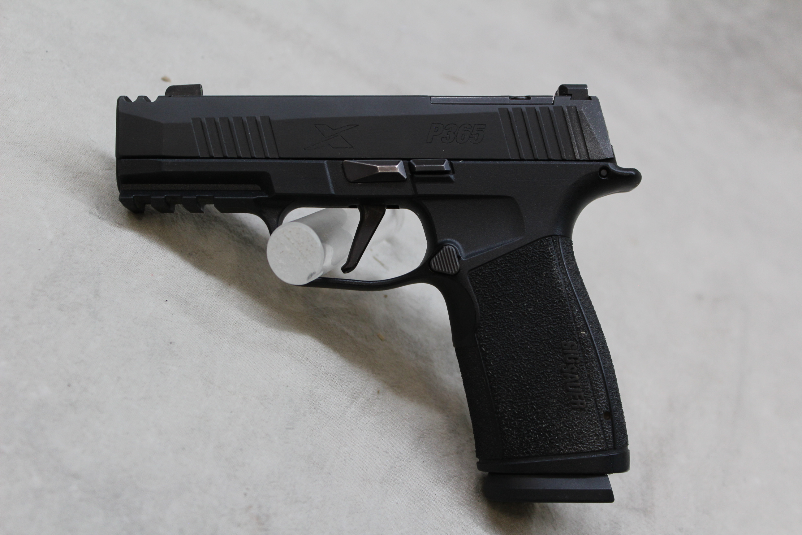 Sig Sauer P365 ~9mm Luger~ - Bass Pro Shops