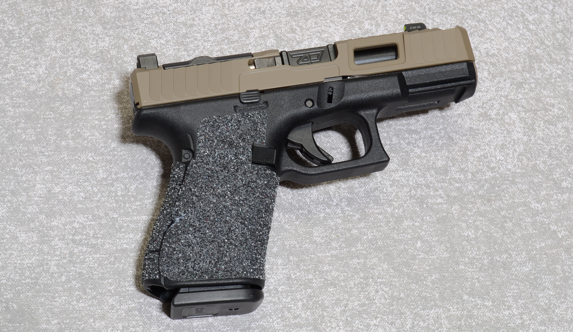 Glock Pistol, 9mm Luger, 4 Inch Barrel, 1 1/2 lbs. - Bass Pro Shops