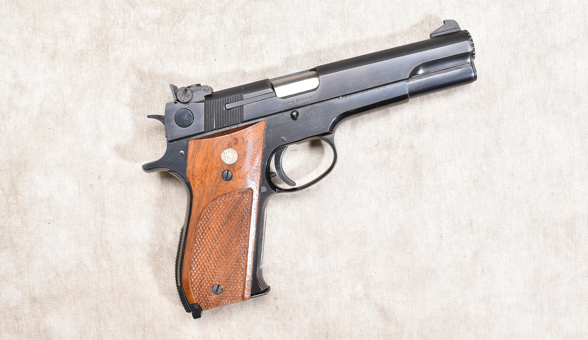 Image of SMITH & WESSON ~ 52-2 ~ .38 SPECIAL WADCUTTERS