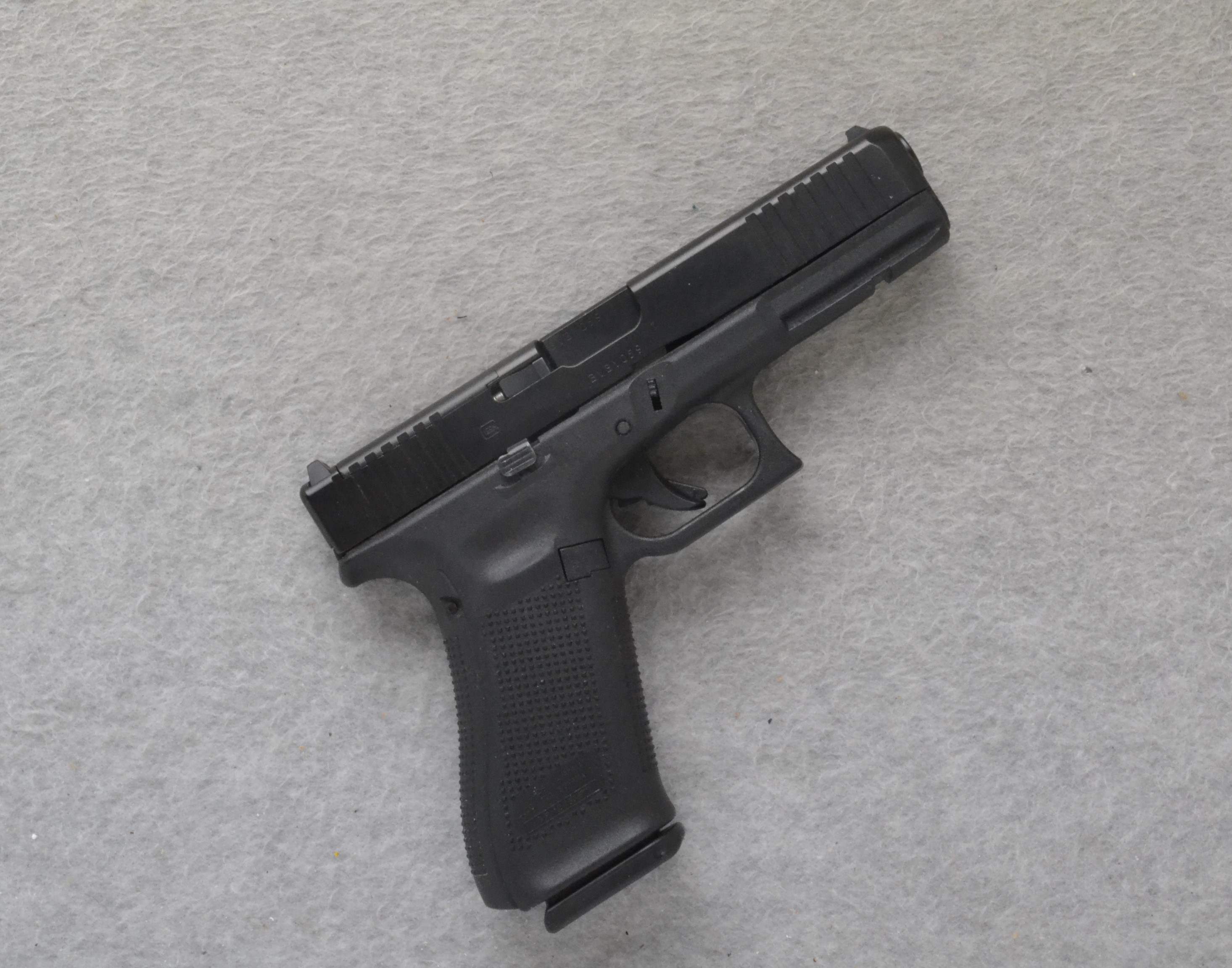 Glock ~ 17 GEN 5 ~ 9MM Luger - Bass Pro Shops