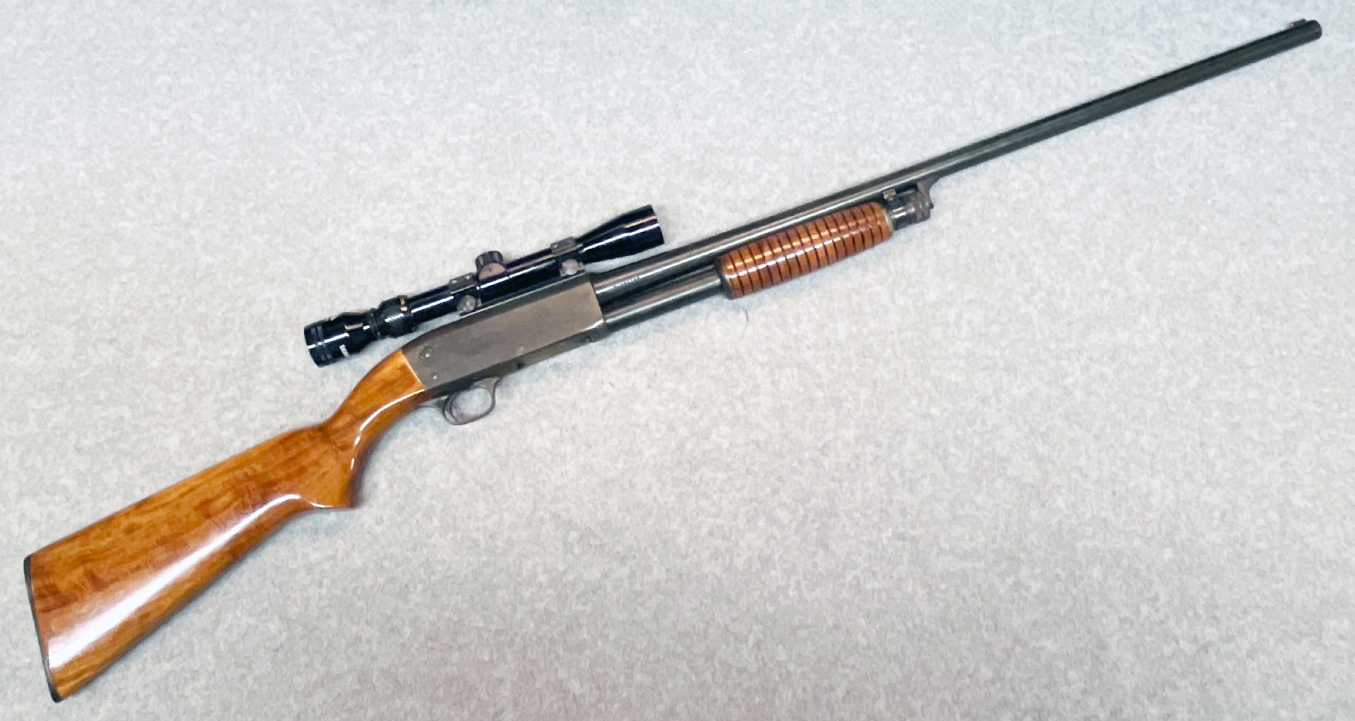 Ithaca ~ Model 37 Featherweight ~ 16 Gauge. - Bass Pro Shops