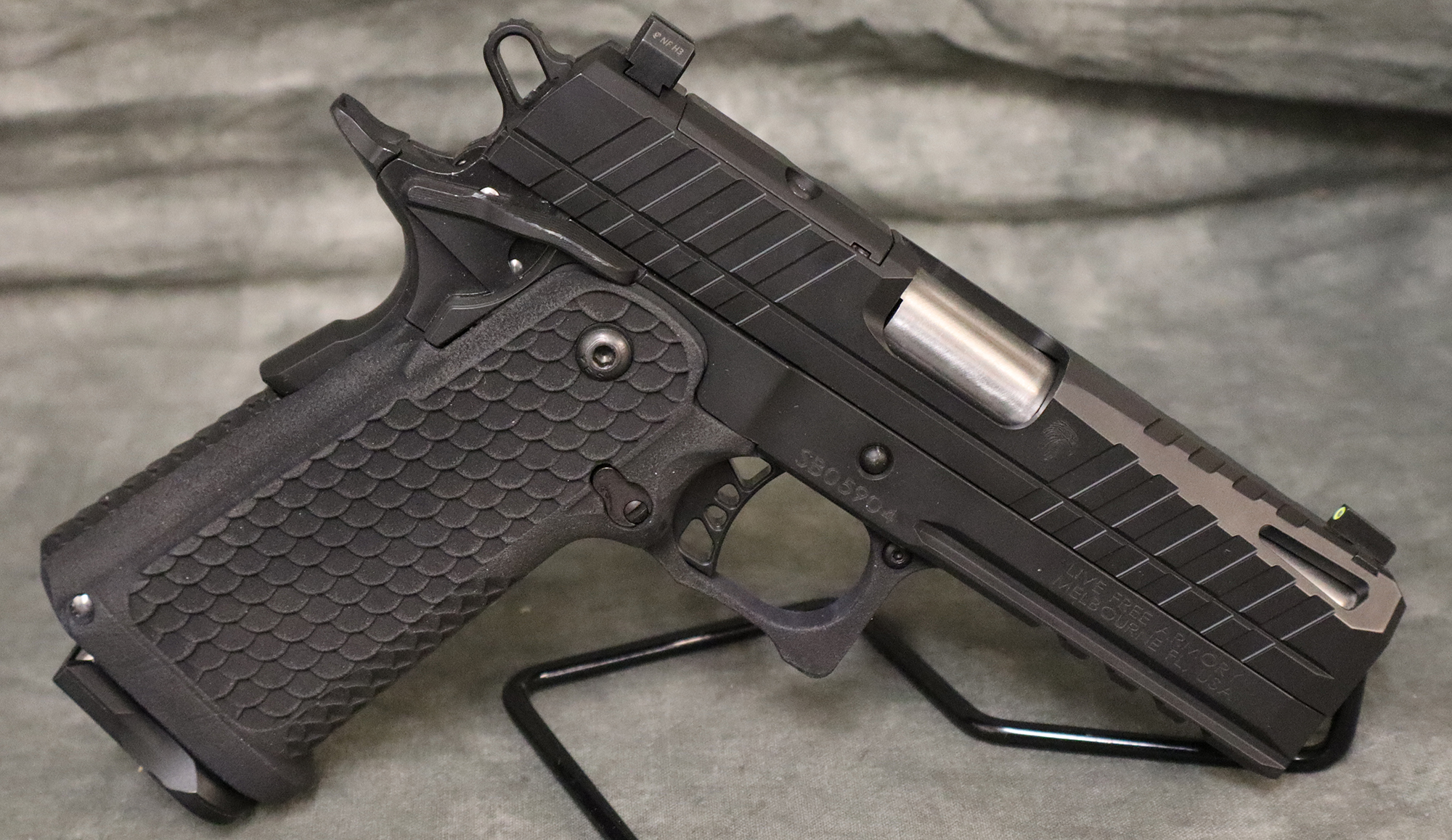 Live Free Armory~Apollo 11~9mm - Bass Pro Shops