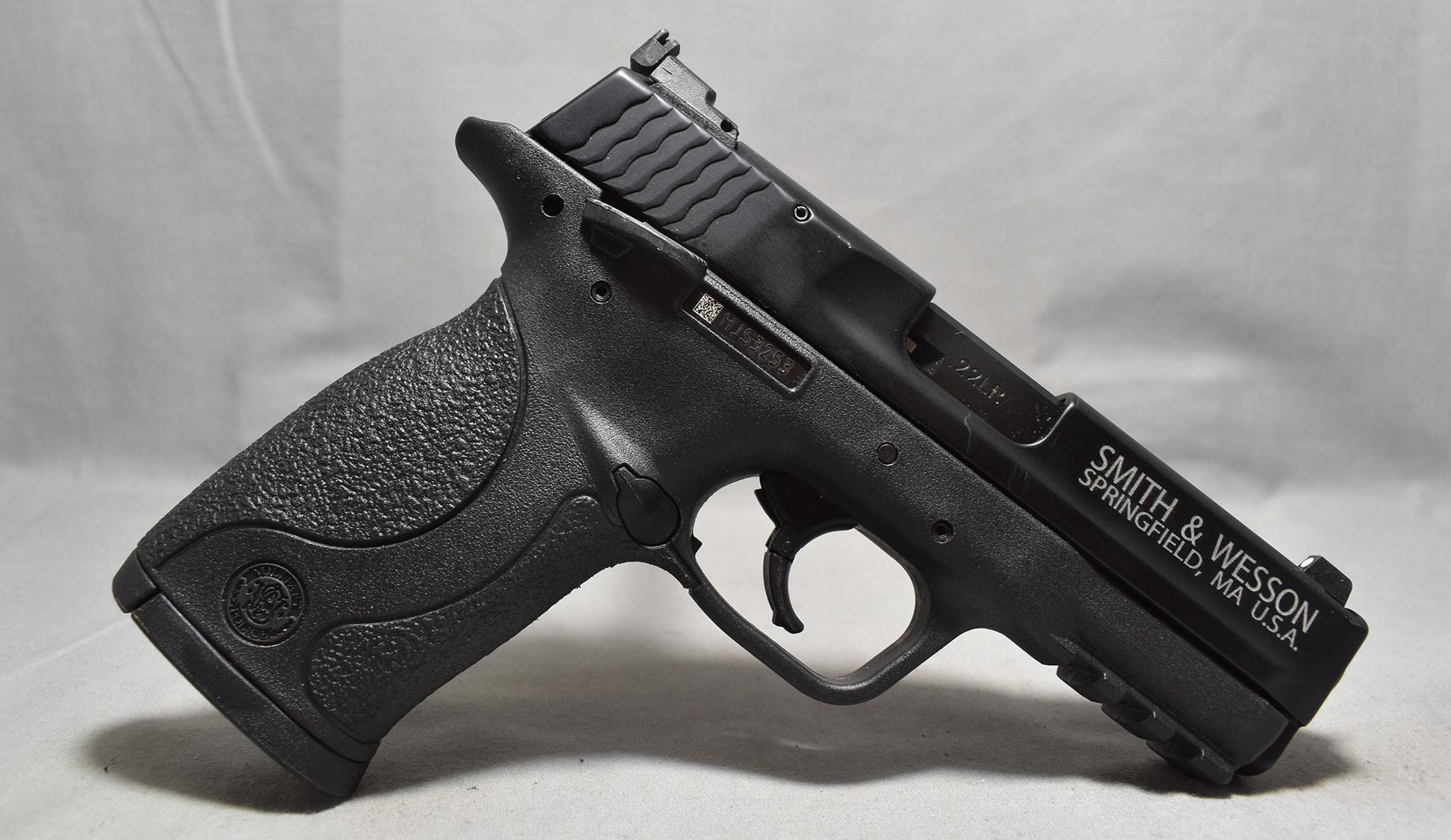 Smith & Wesson ~ M&P22 Compact ~ .22 Long Rifle - Bass Pro Shops