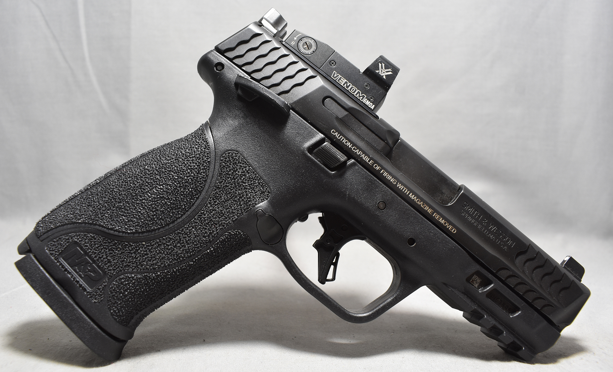 Smith & Wesson ~ M&P10mm ~ 10mm Auto - Bass Pro Shops