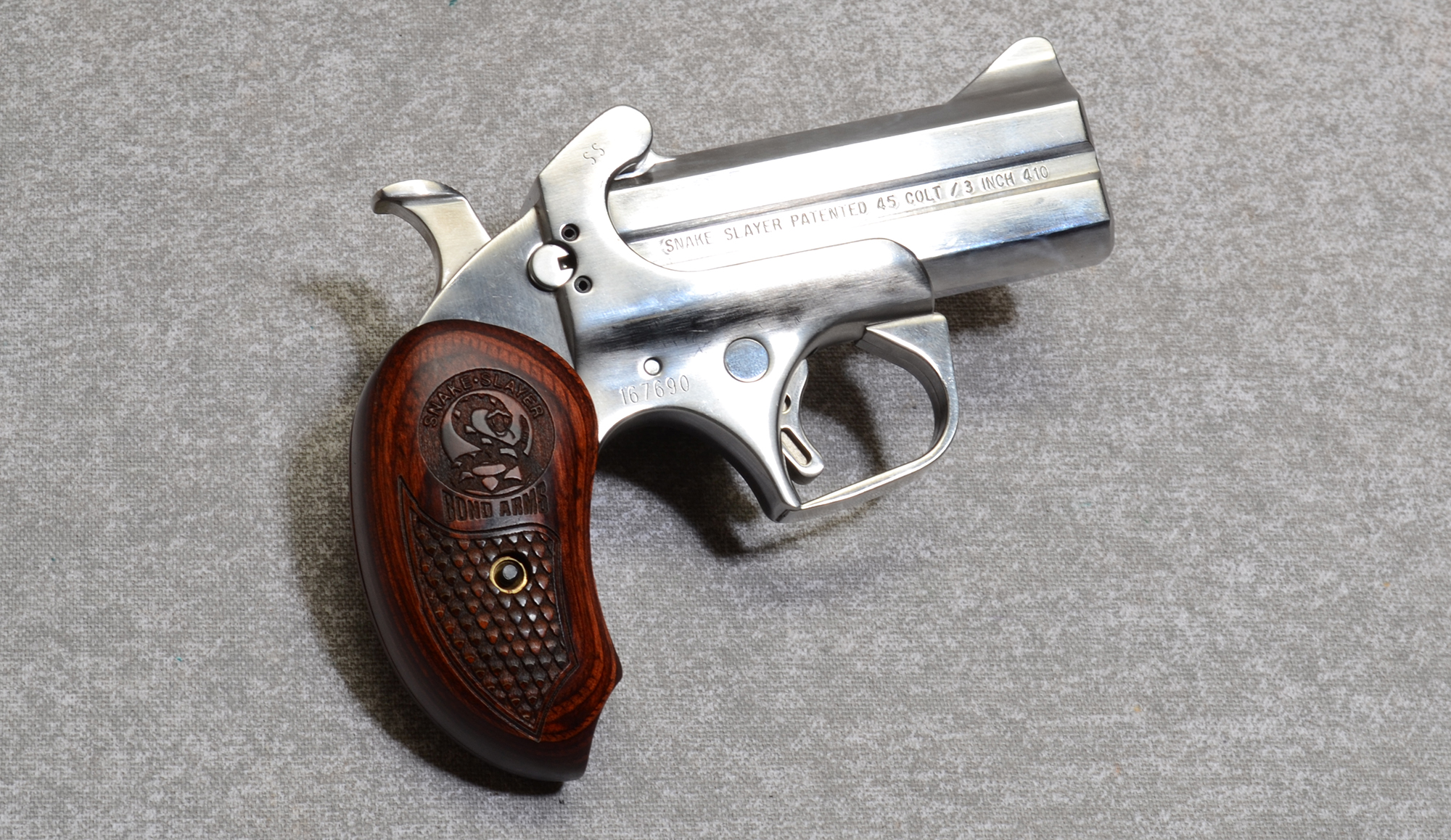 Image of Bond Arms Snake Slayer Derringer, .45 Colt / 410, 3 1/2 Inch Barrel, 1 1/2 lbs.