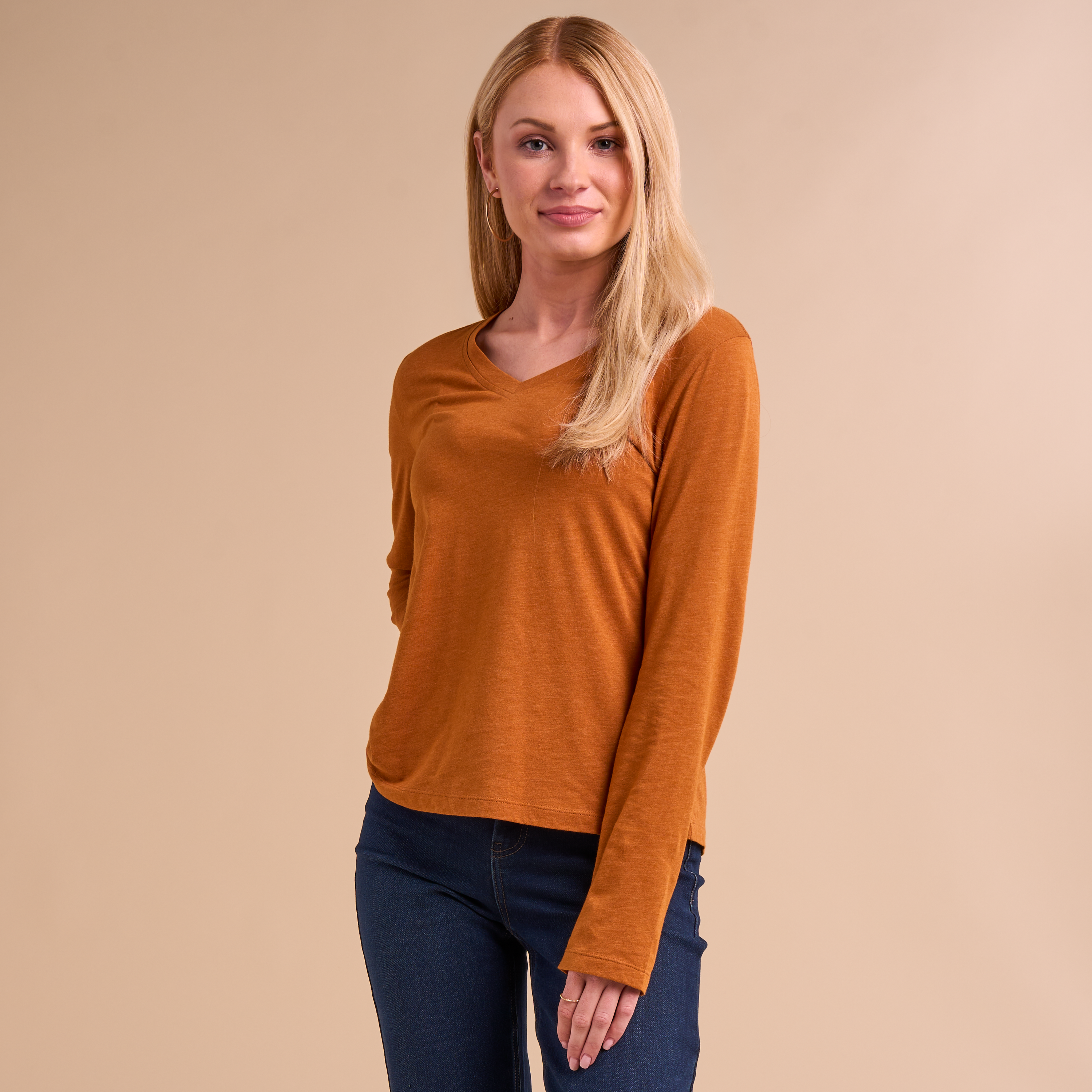 Image of Natural Reflections Everyday V-Neck Long-Sleeve T-Shirt - Glazed Ginger