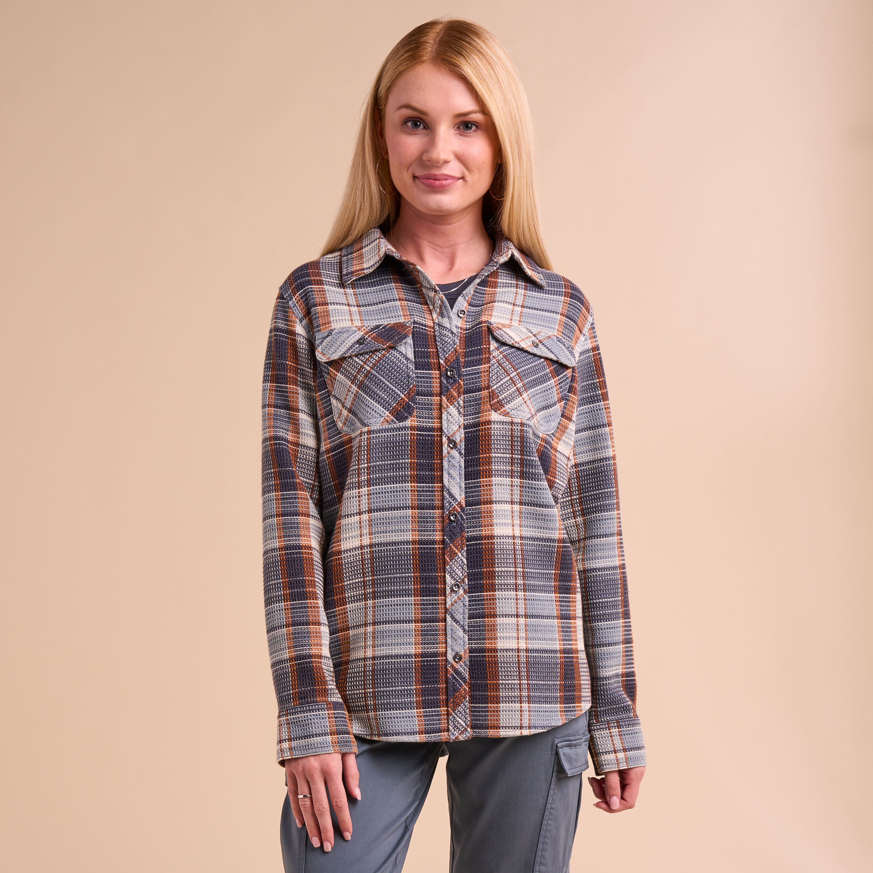 Image of Natural Reflections Maple Ridge Button-Down Long-Sleeve Shirt - Flintstone