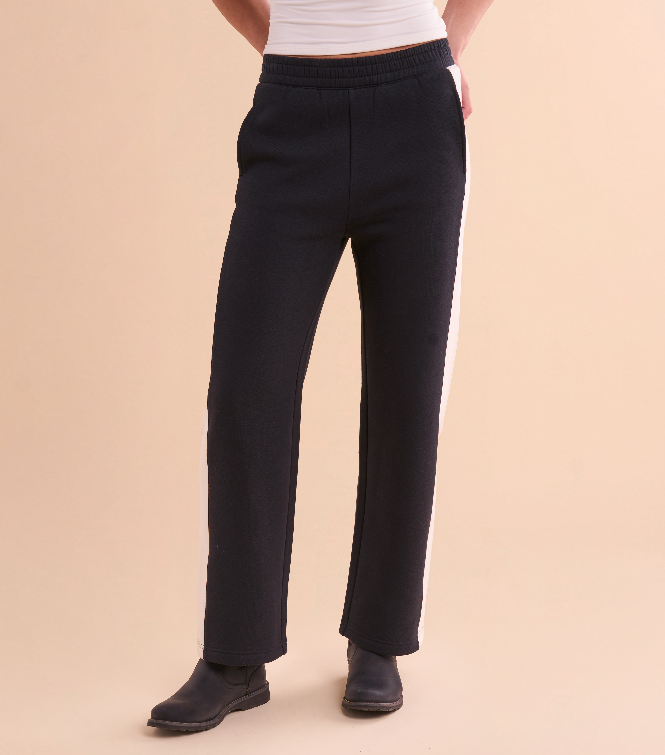 Natural Reflections Natural Reflections Harbor Wide-Leg Sweatpants - Black Colorblock - $29.98 at Bass Pro Shops