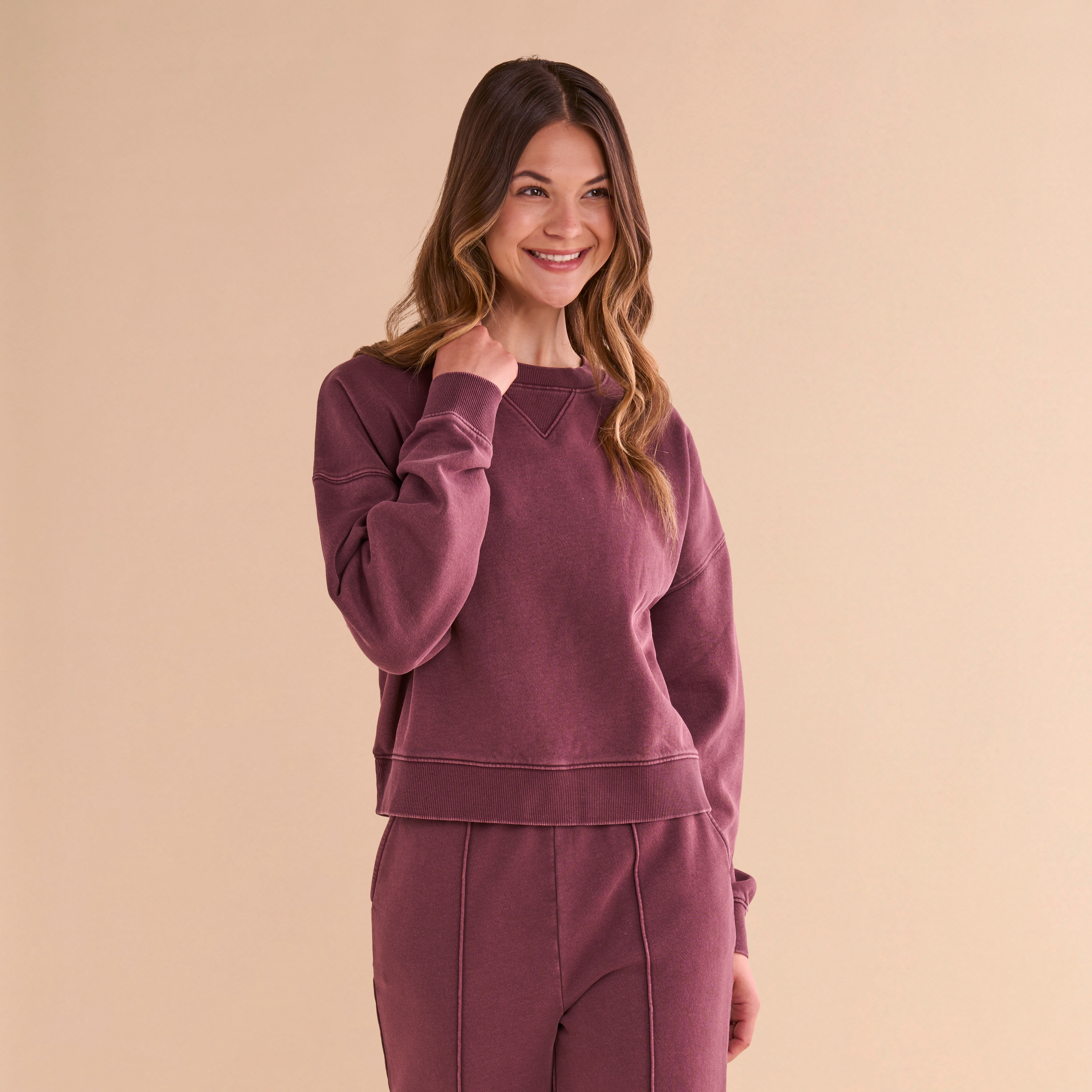 Image of Natural Reflections Harbor Sweatshirt - Vineyard Wine