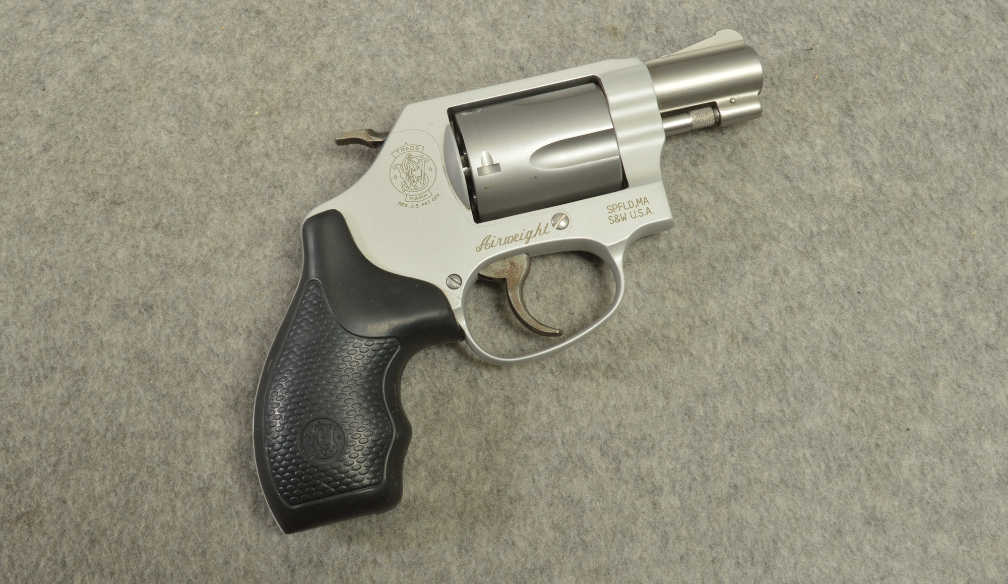 Smith & Wesson ~ 637-2 Airweight ~ .38 Spl + P - Bass Pro Shops