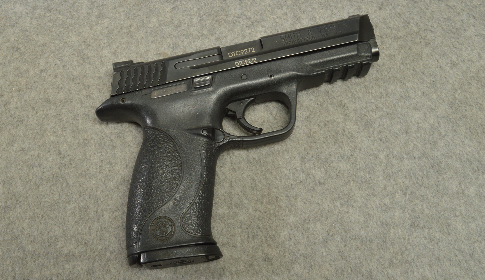 Smith & Wesson ~ M&P 40 ~ .40 S&W - Bass Pro Shops