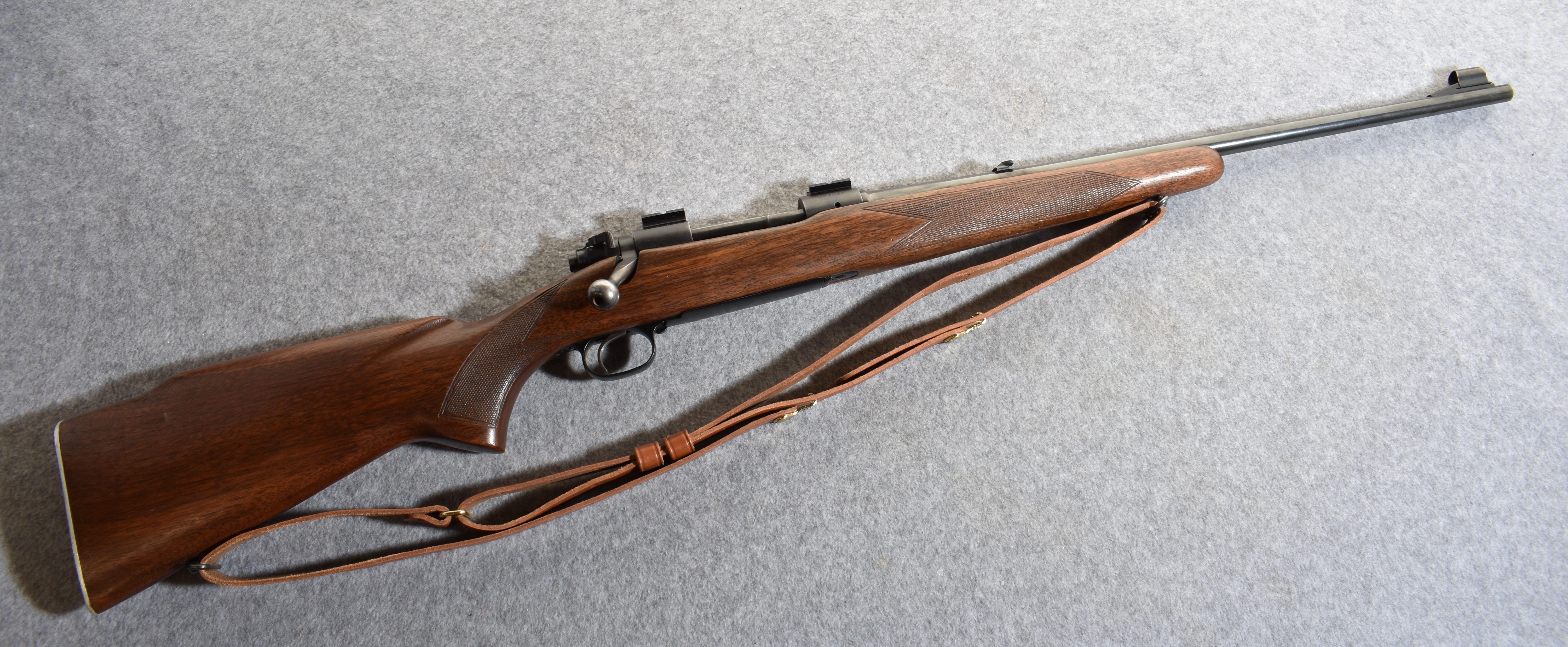 Winchester 70 Featherweight - Bass Pro Shops