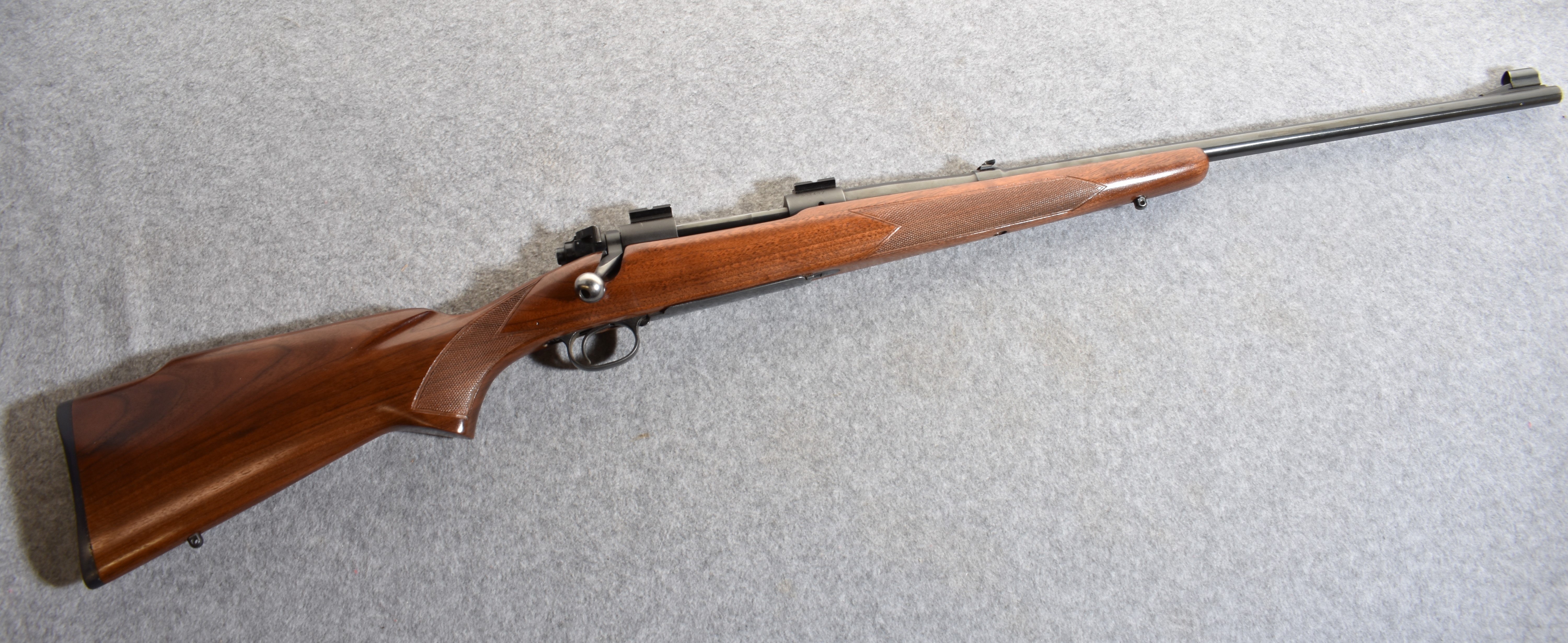 Winchester 70 - Bass Pro Shops