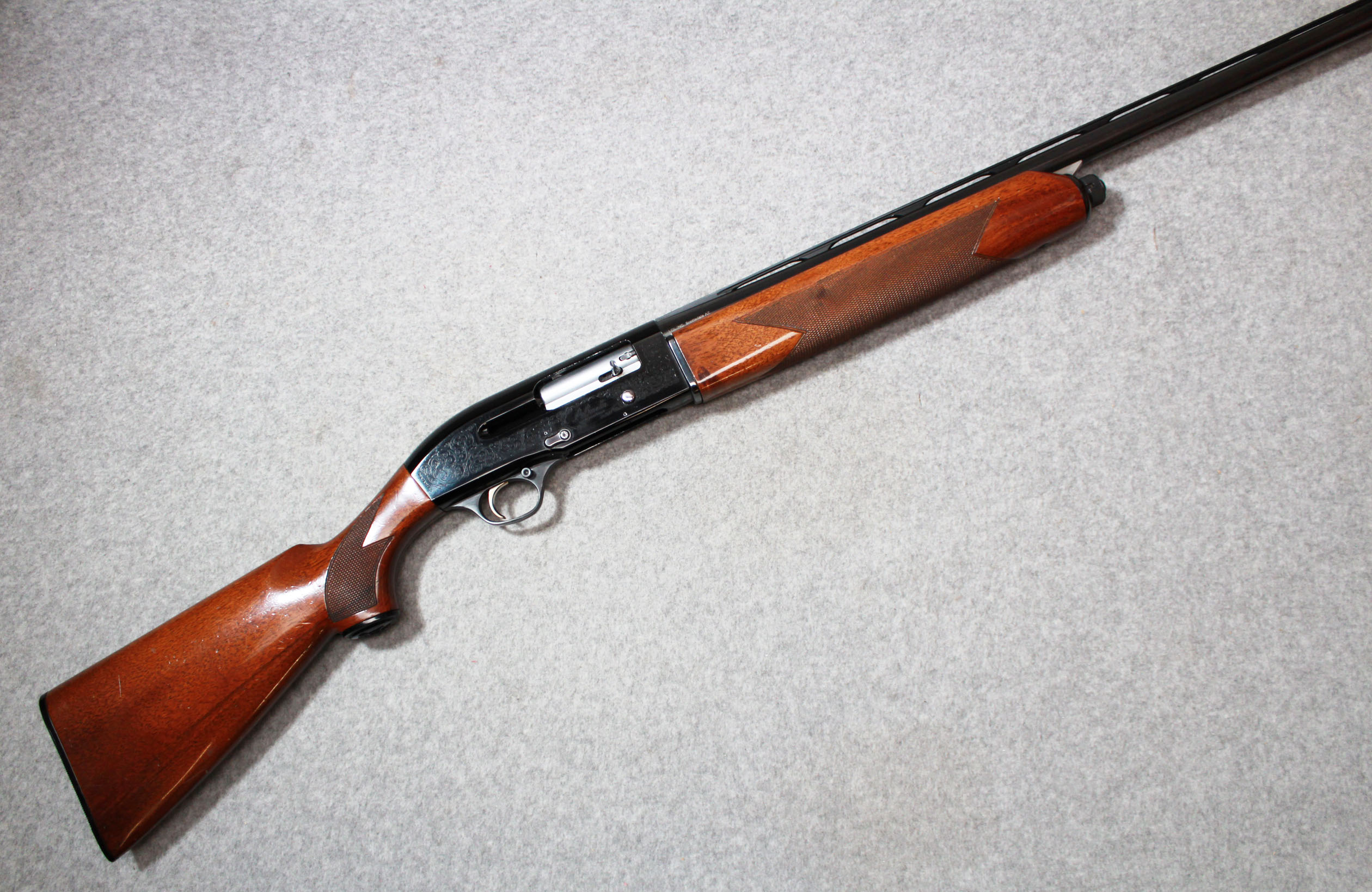 Beretta ~ A 302 ~ 12 Gauge - Bass Pro Shops