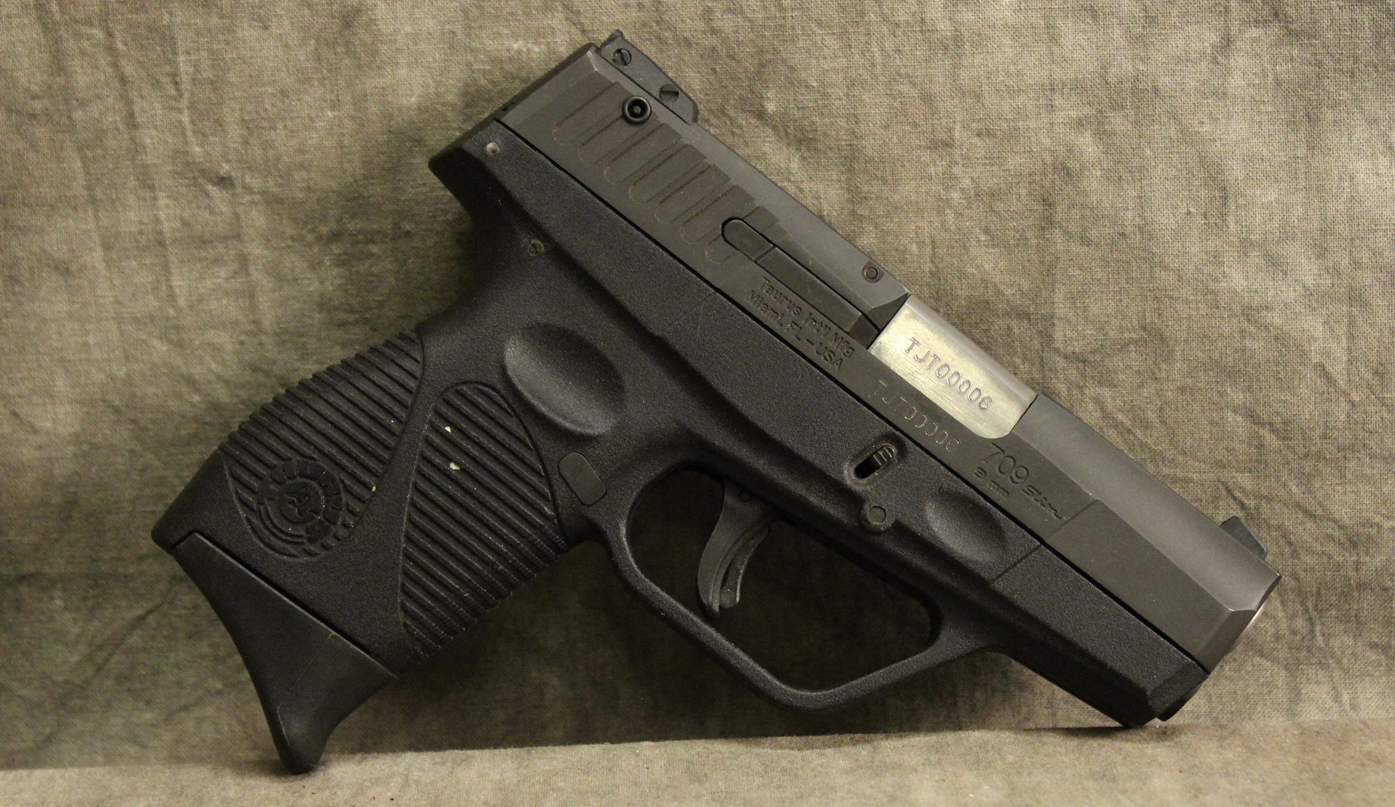 Taurus ~ 709 ~ 9mm Luger - Bass Pro Shops