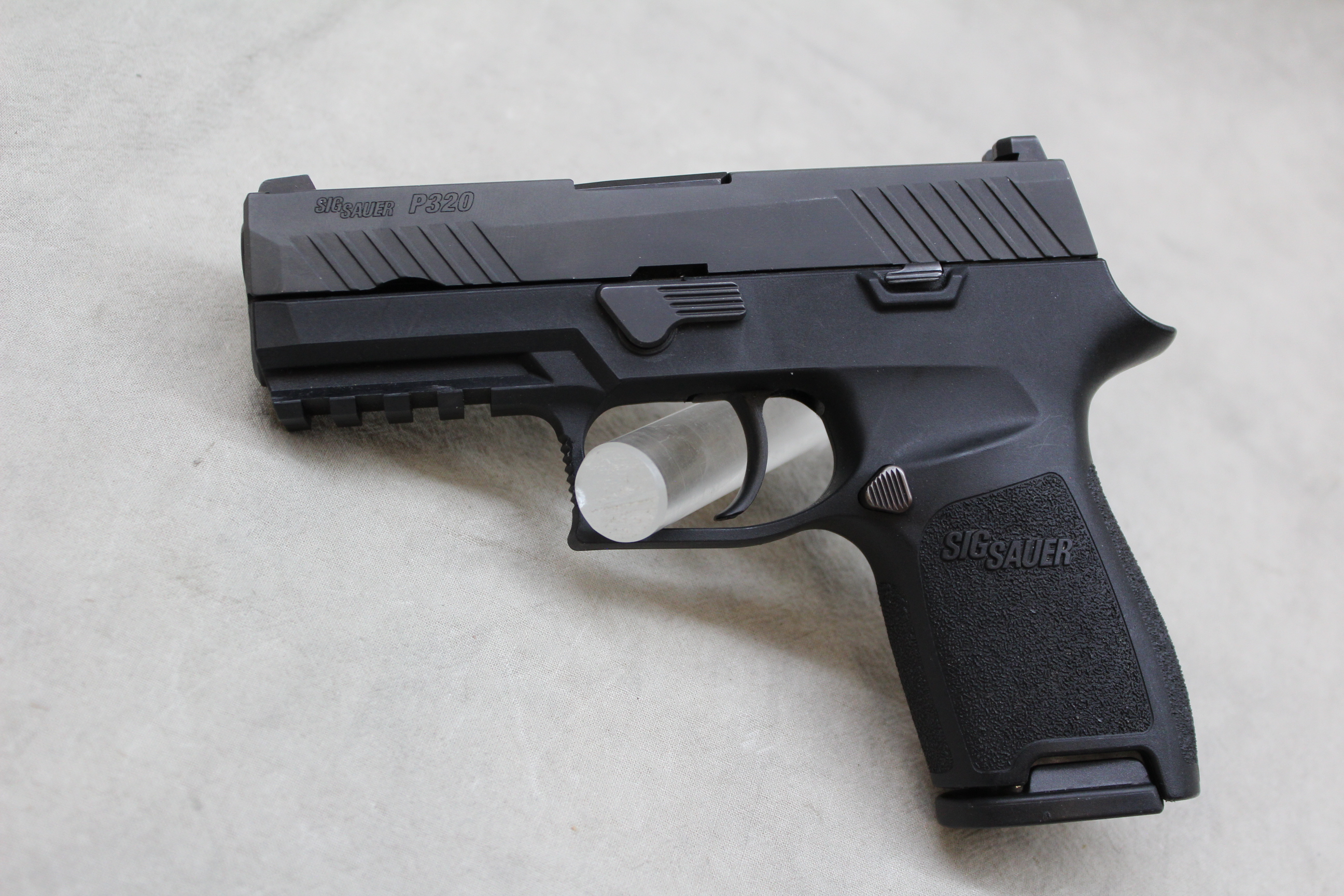 Sig Sauer P320 ~9mm Luger~ - Bass Pro Shops