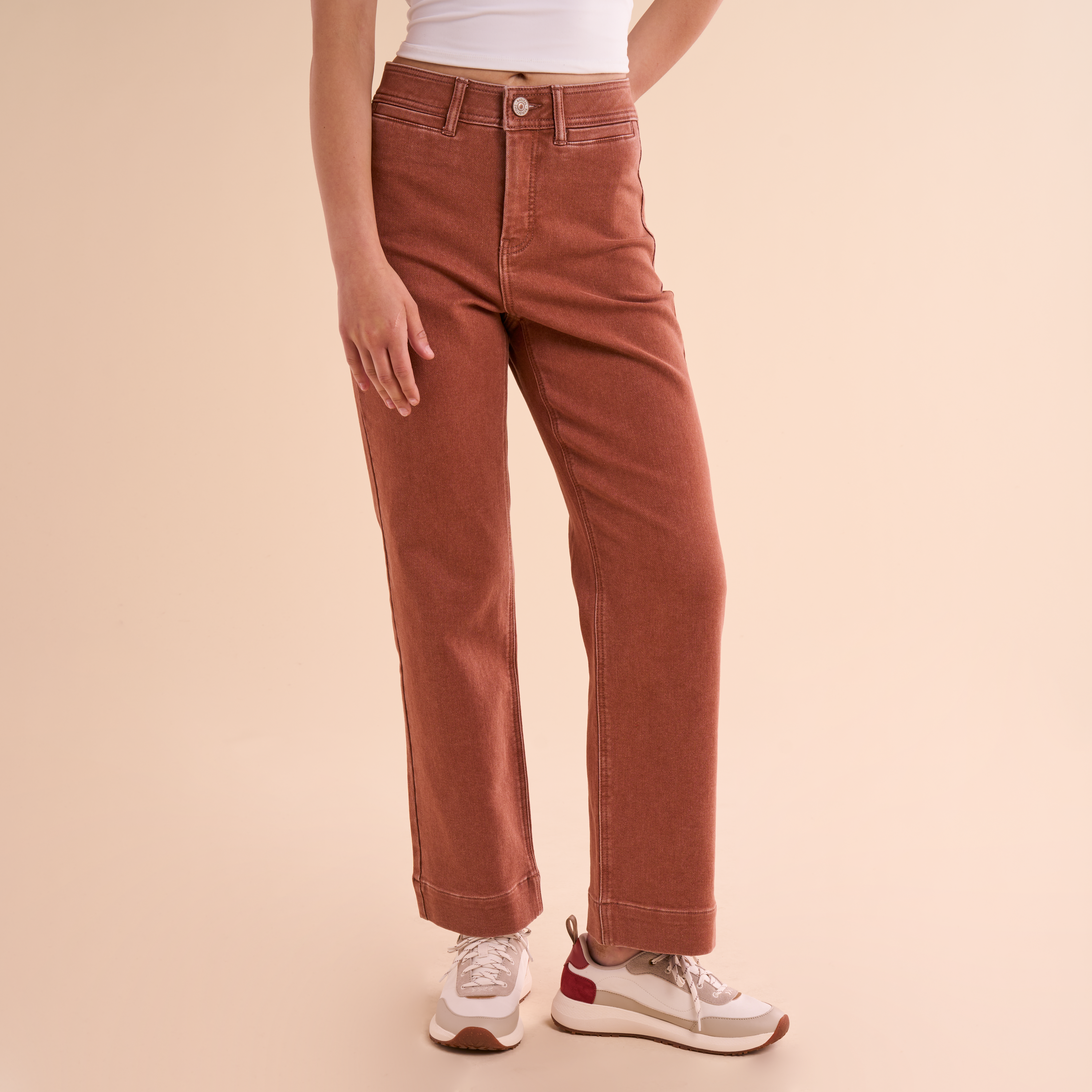 Image of Natural Reflections Knit Denim Straight-Leg Jeans - Vintage Amber