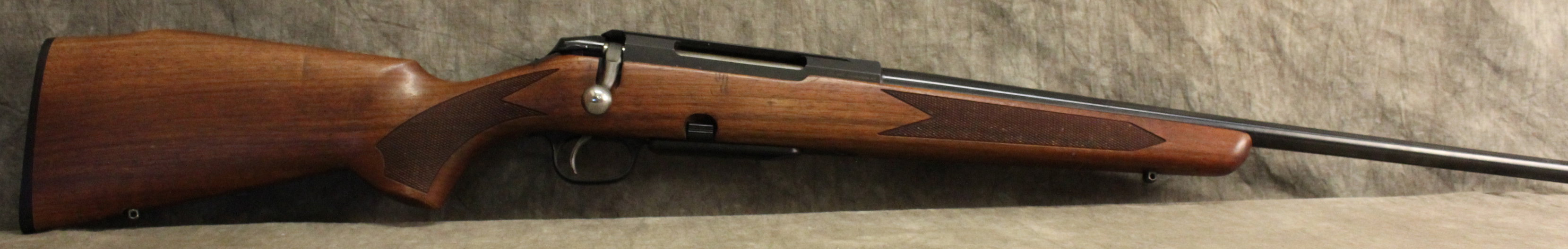 Image of Tikka ~ M690 ~ .270 WIN