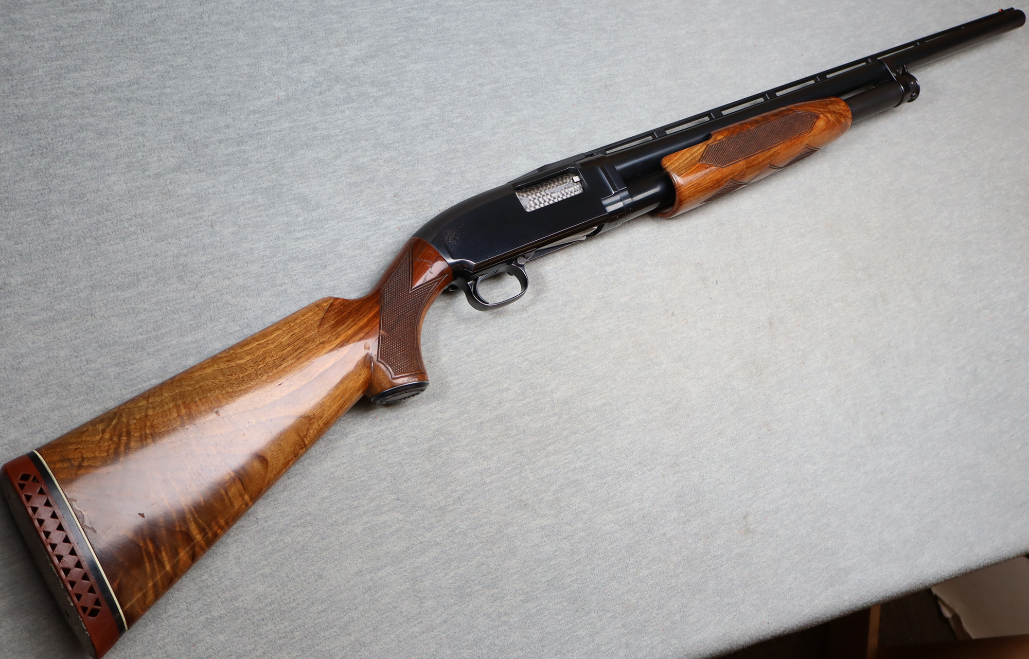 Image of Winchester ~ Model 12 Y-Series ~ 12 Gauge