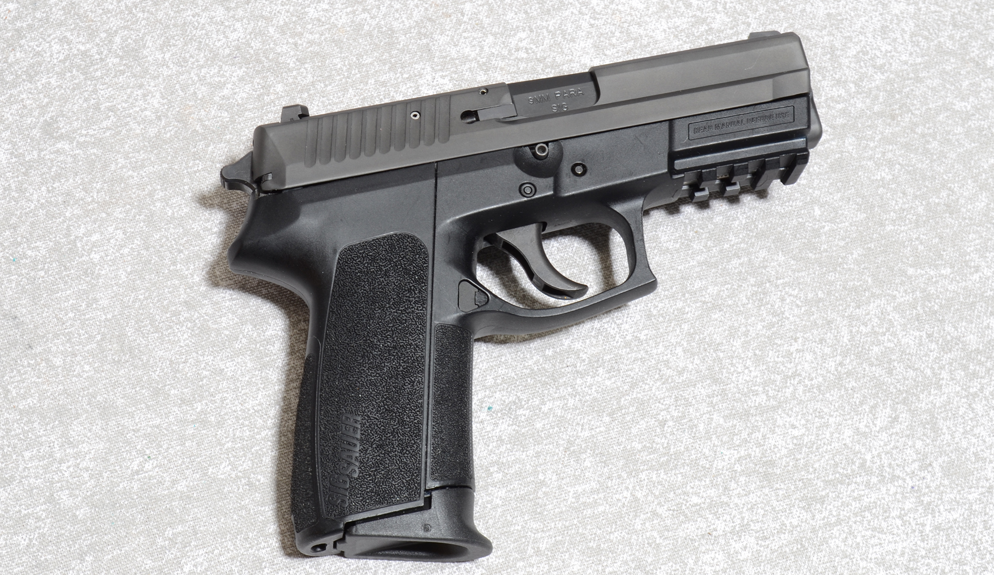 Sig Sauer SP2022 Pistol, 9mm Luger, 3 3/4 Inch Barrel, 2 lbs. - Bass Pro Shops