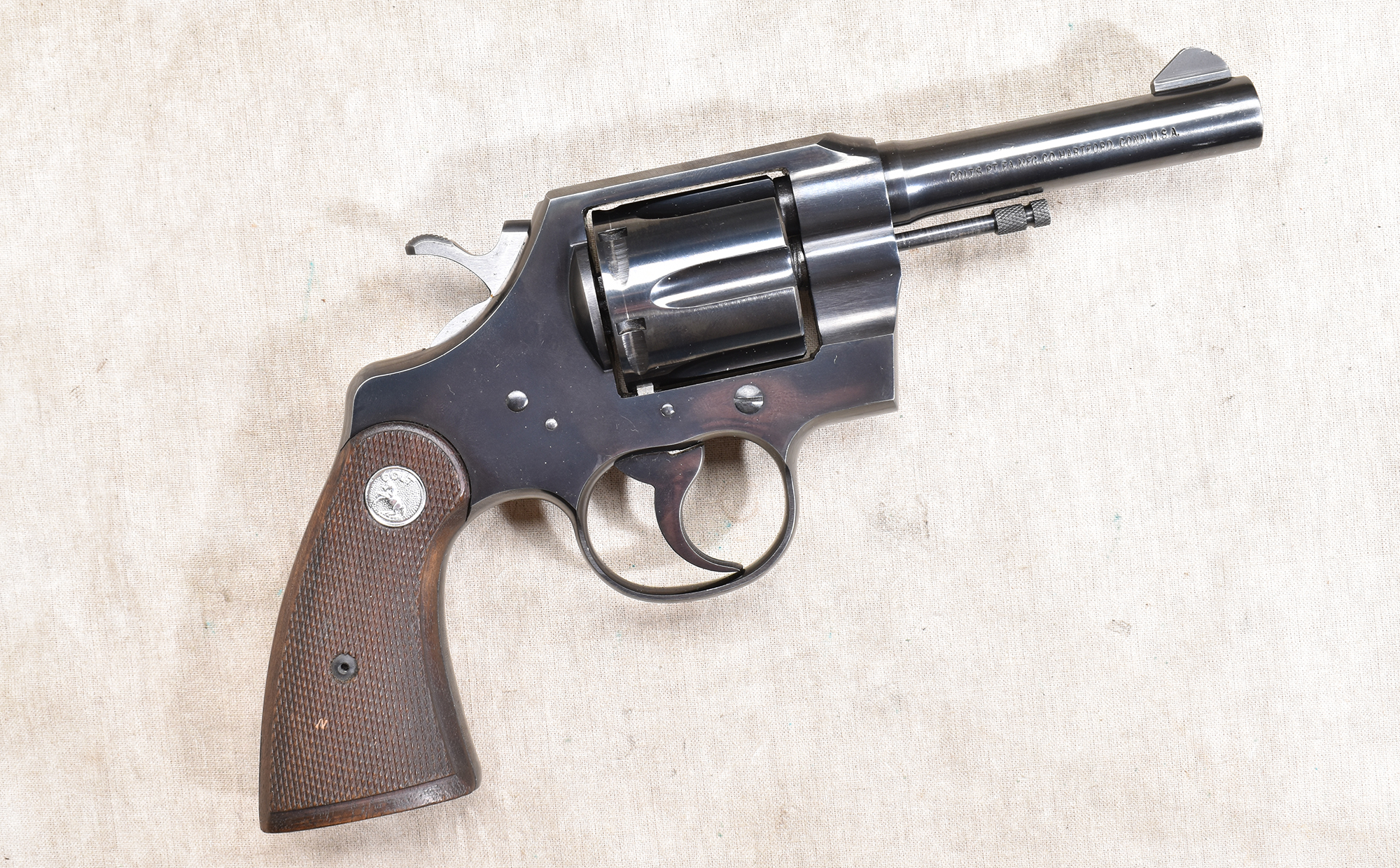 COLT ~ OFFICIAL POLICE ~ .38 SPECIAL - Bass Pro Shops