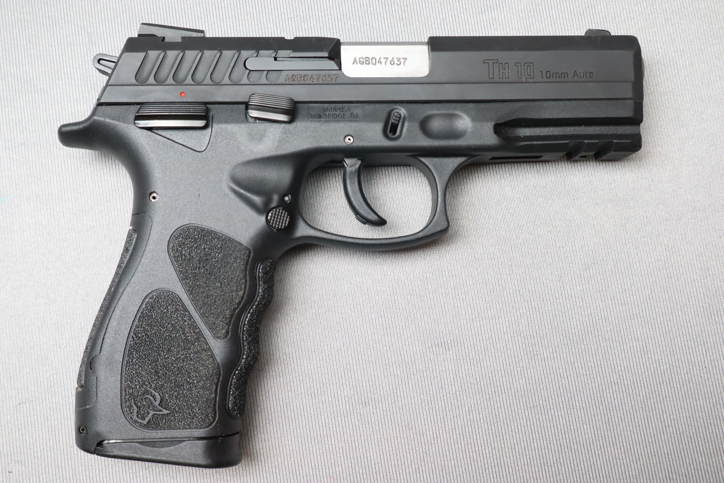 Taurus ~ TH 10 ~ 10mm Auto - Bass Pro Shops