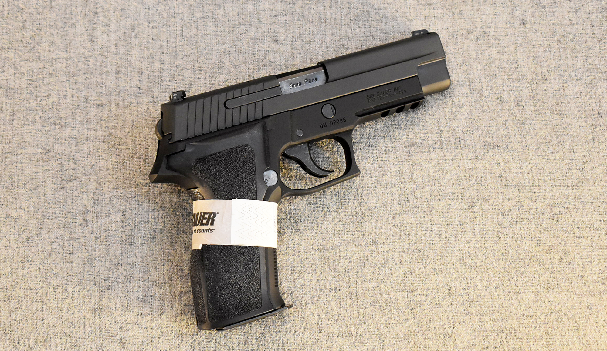 Sig Sauer ~ Model P226 ~ 9mm - Bass Pro Shops