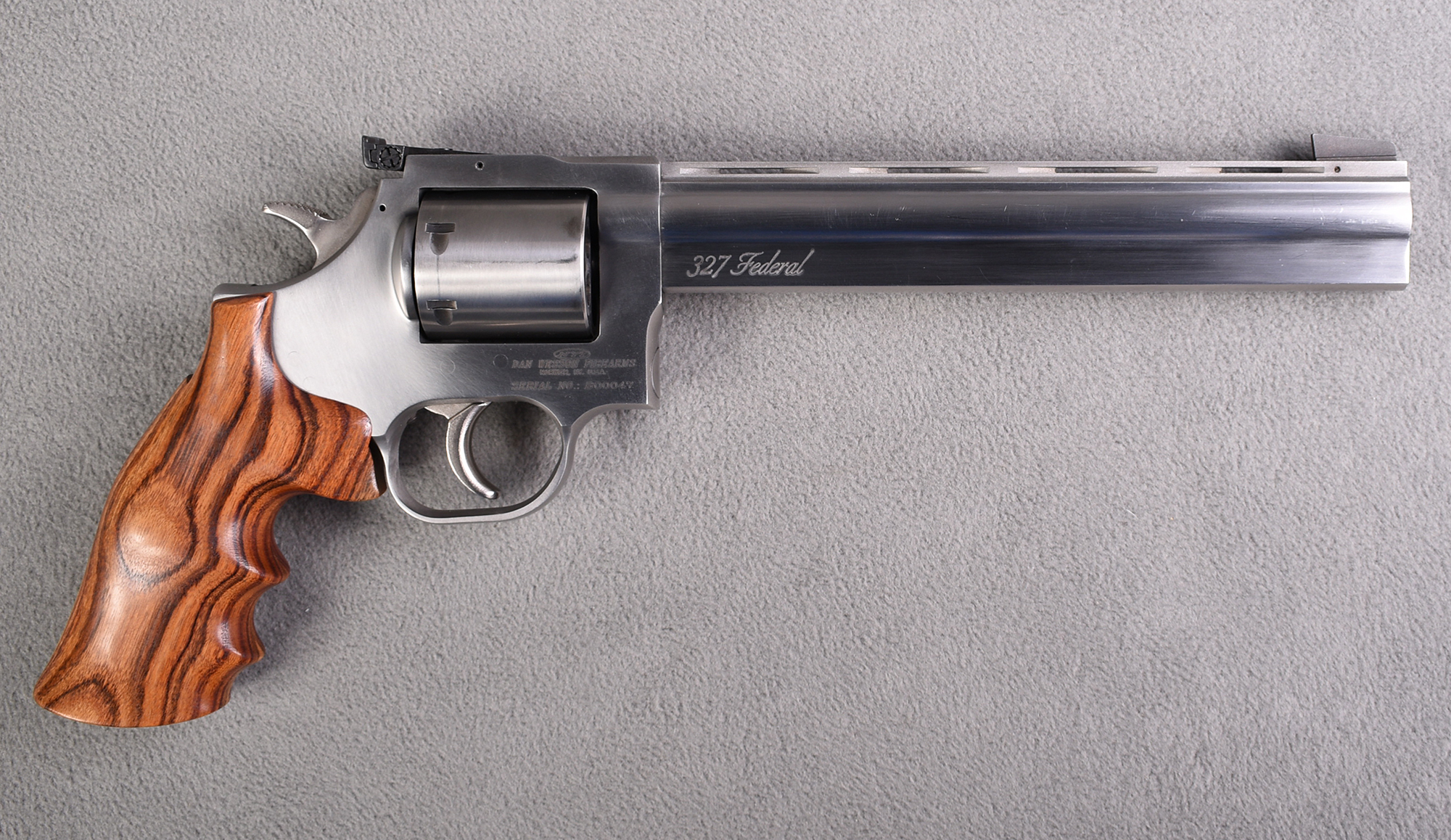 Dan Wesson Firearms ~ John Taffin owned ~ .327 Federal Magnum - Bass Pro Shops