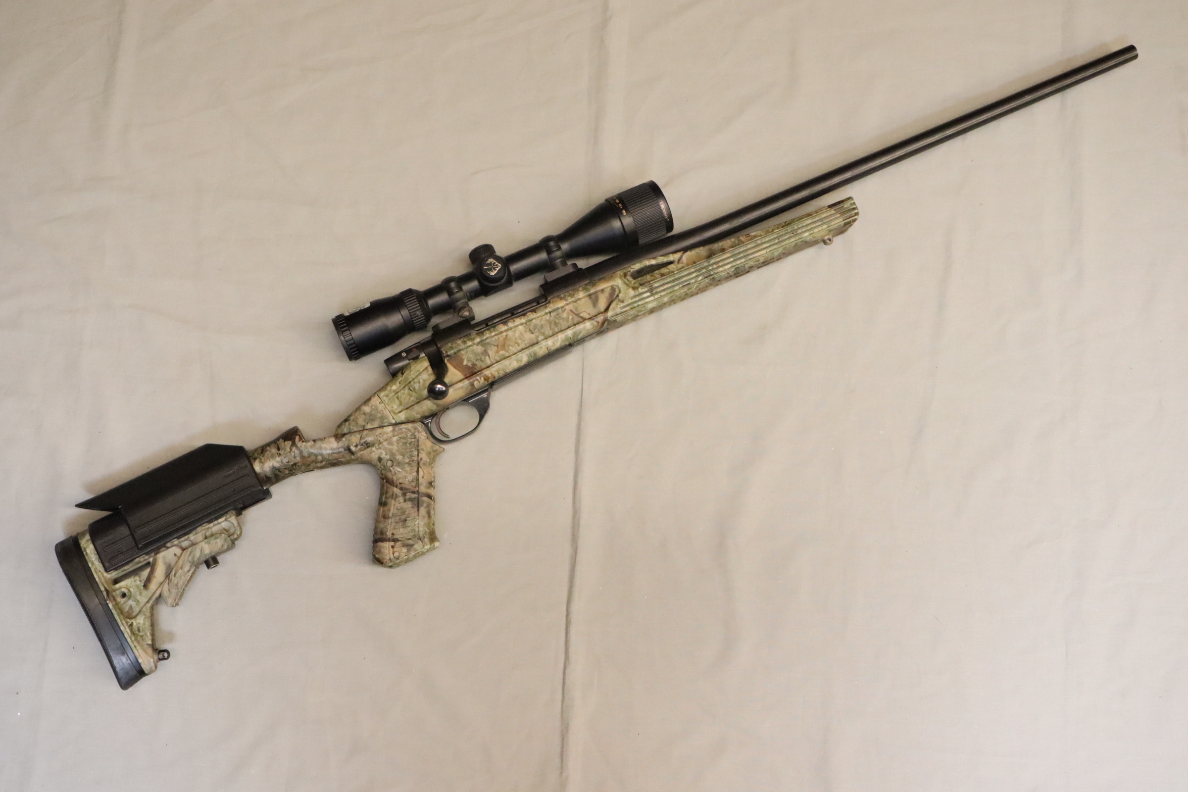 Weatherby ~ Vanguard ~ .300 Winchester Short Magnum - Weatherby