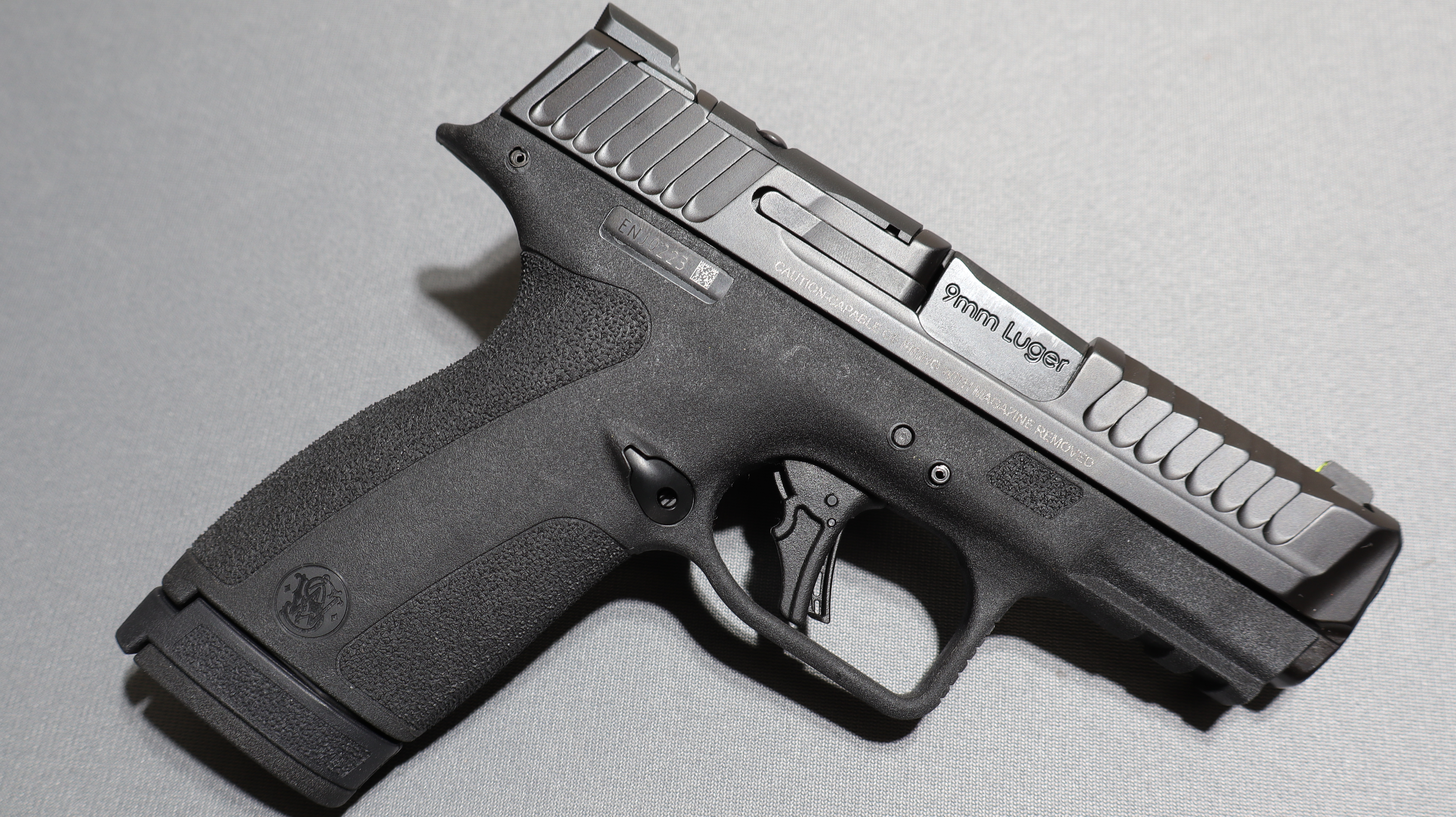 Smith & Wesson Shield X 9x19mm - Bass Pro Shops