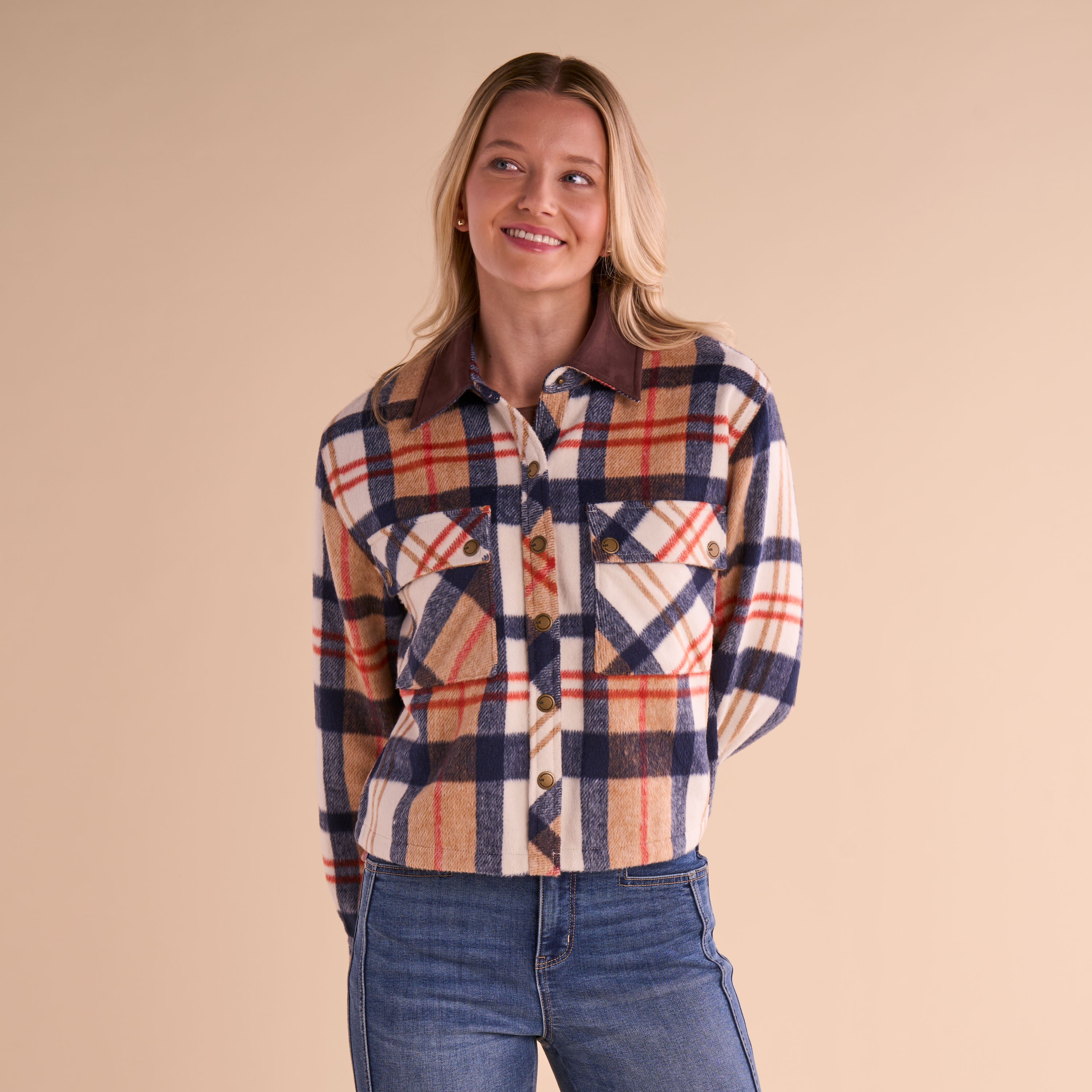 Image of Natural Reflections Cropped Plaid Shirt Jacket - Egret Plaid