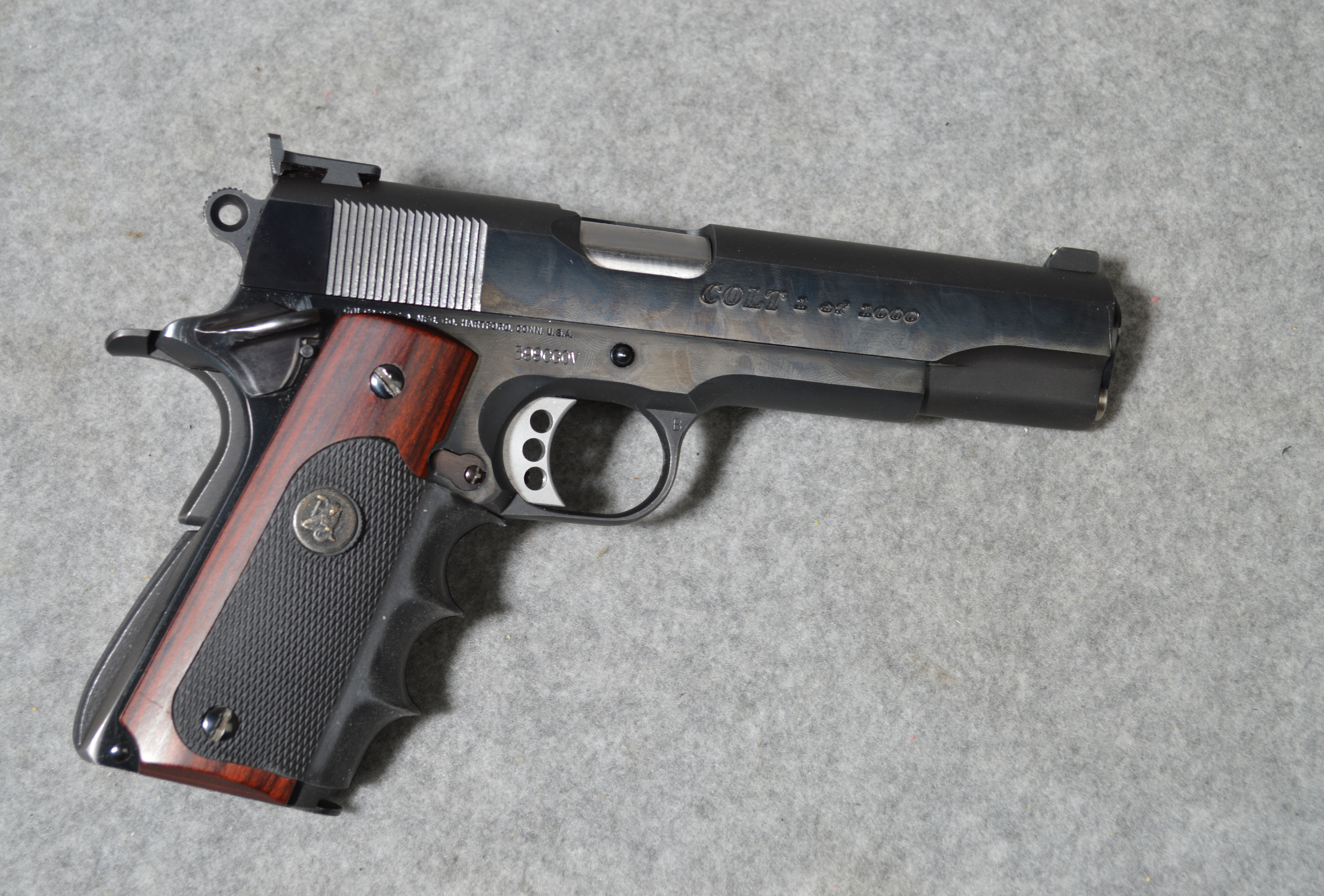 Colt ~ Custom Colt Government ~ 45 ACP - Colt
